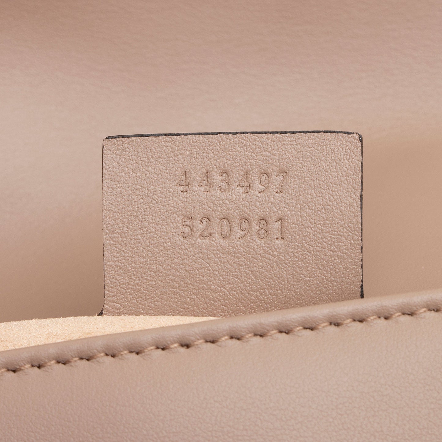 Gucci Matelasse Leather GG Marmont Small Flap Shoulder Bag (SHF-ydhtSa)