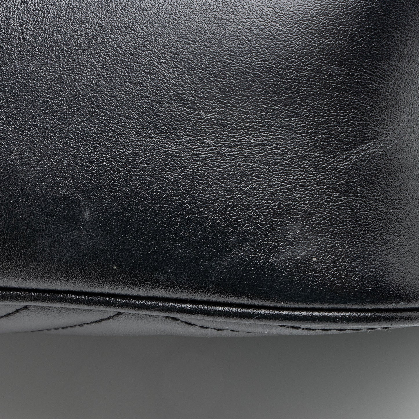 Gucci Matelasse Leather GG Marmont Small Shoulder Bag (SHF-23406)