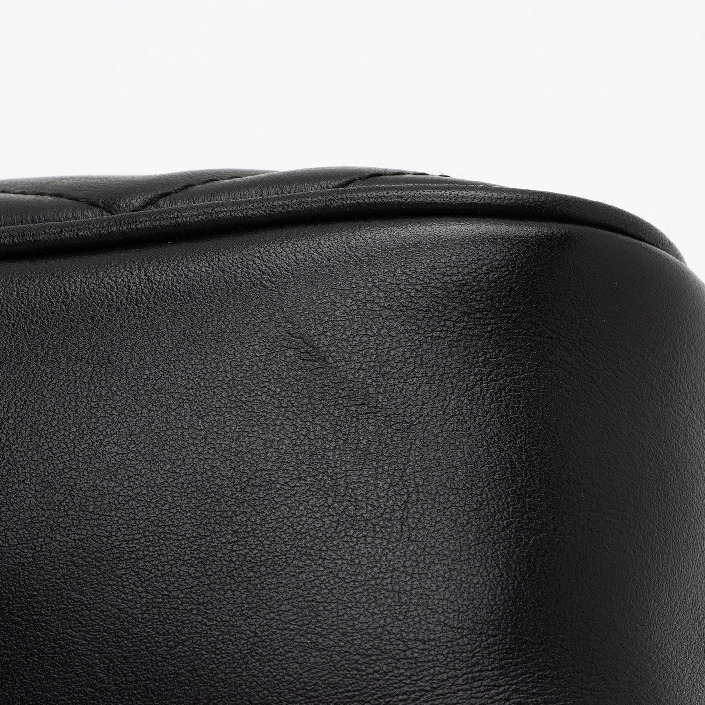 Gucci Matelasse Leather GG Marmont Small Shoulder Bag (SHF-no6urc)