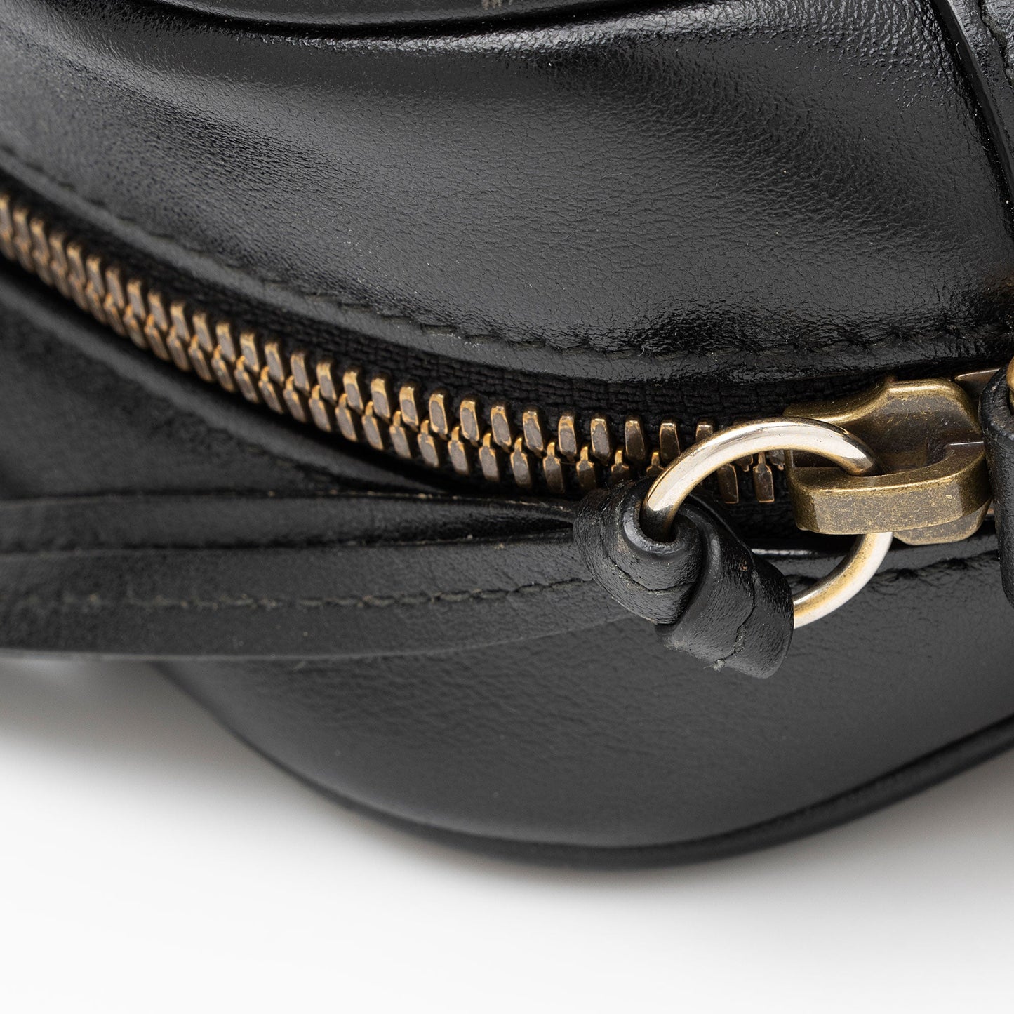 Gucci Matelasse Leather GG Marmont Small Shoulder Bag (SHF-BwQI32)