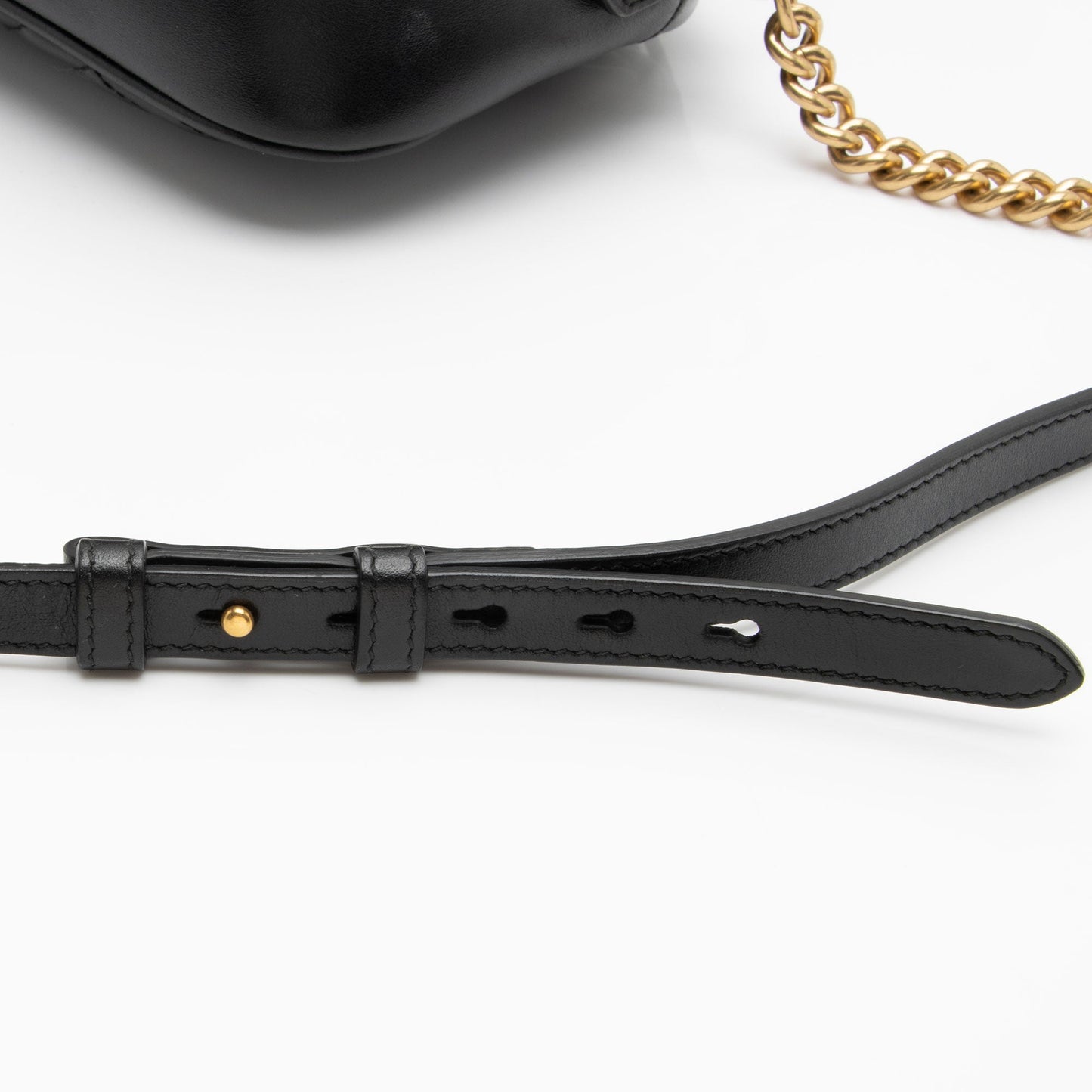 Gucci Matelasse Leather GG Marmont Small Shoulder Bag (SHF-P3q3Nl)