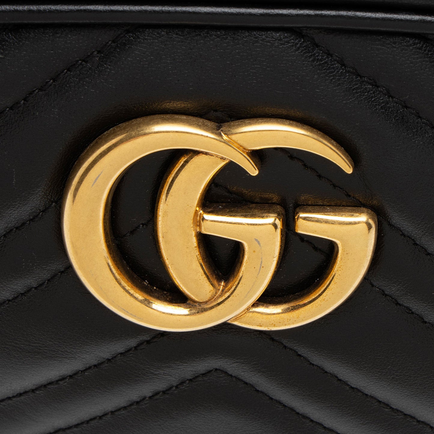 Gucci Matelasse Leather GG Marmont Small Shoulder Bag (SHF-baNUcE)