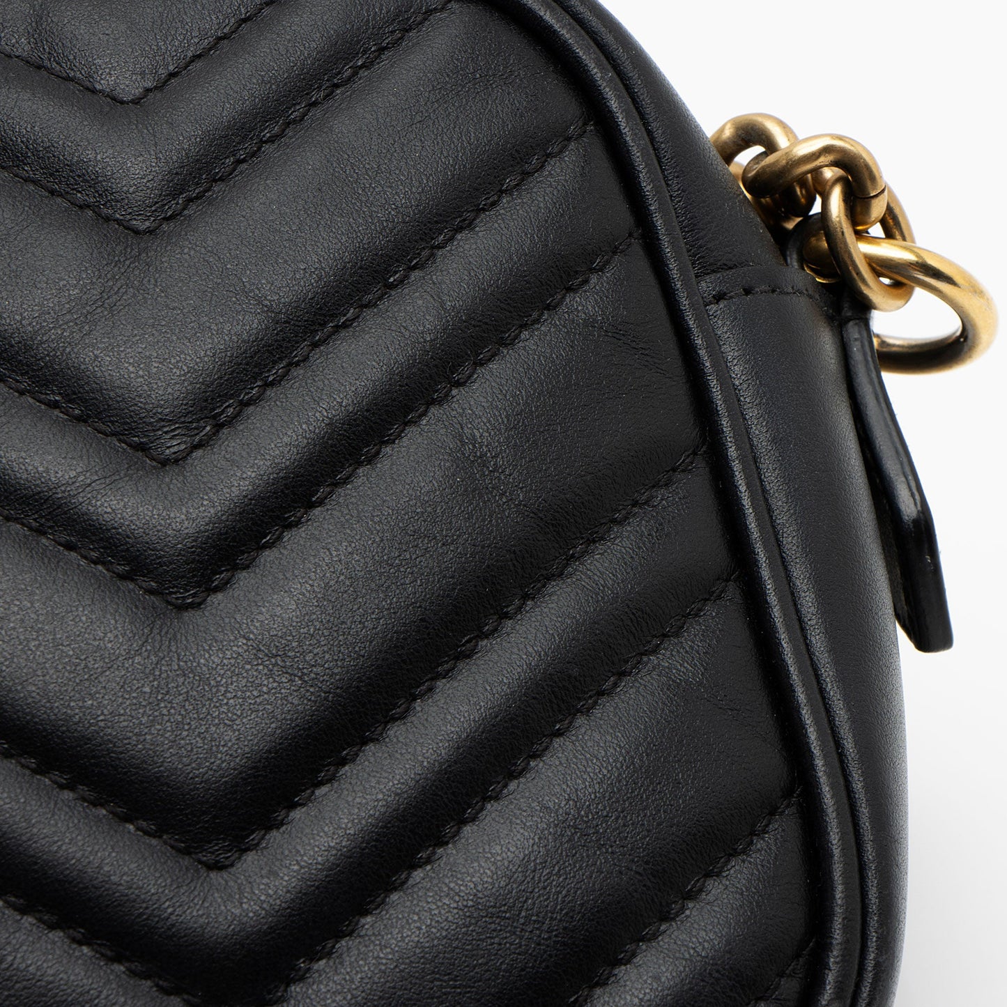 Gucci Matelasse Leather GG Marmont Small Shoulder Bag (SHF-nKiLSY)