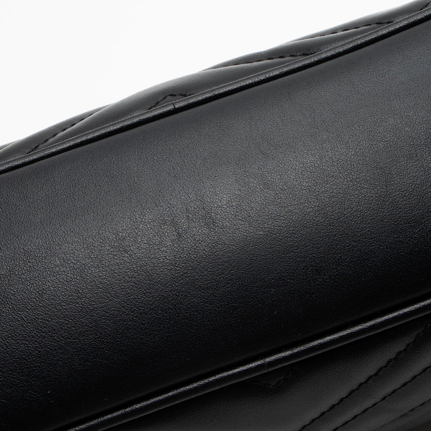 Gucci Matelasse Leather GG Marmont Small Shoulder Bag (SHF-nKiLSY)