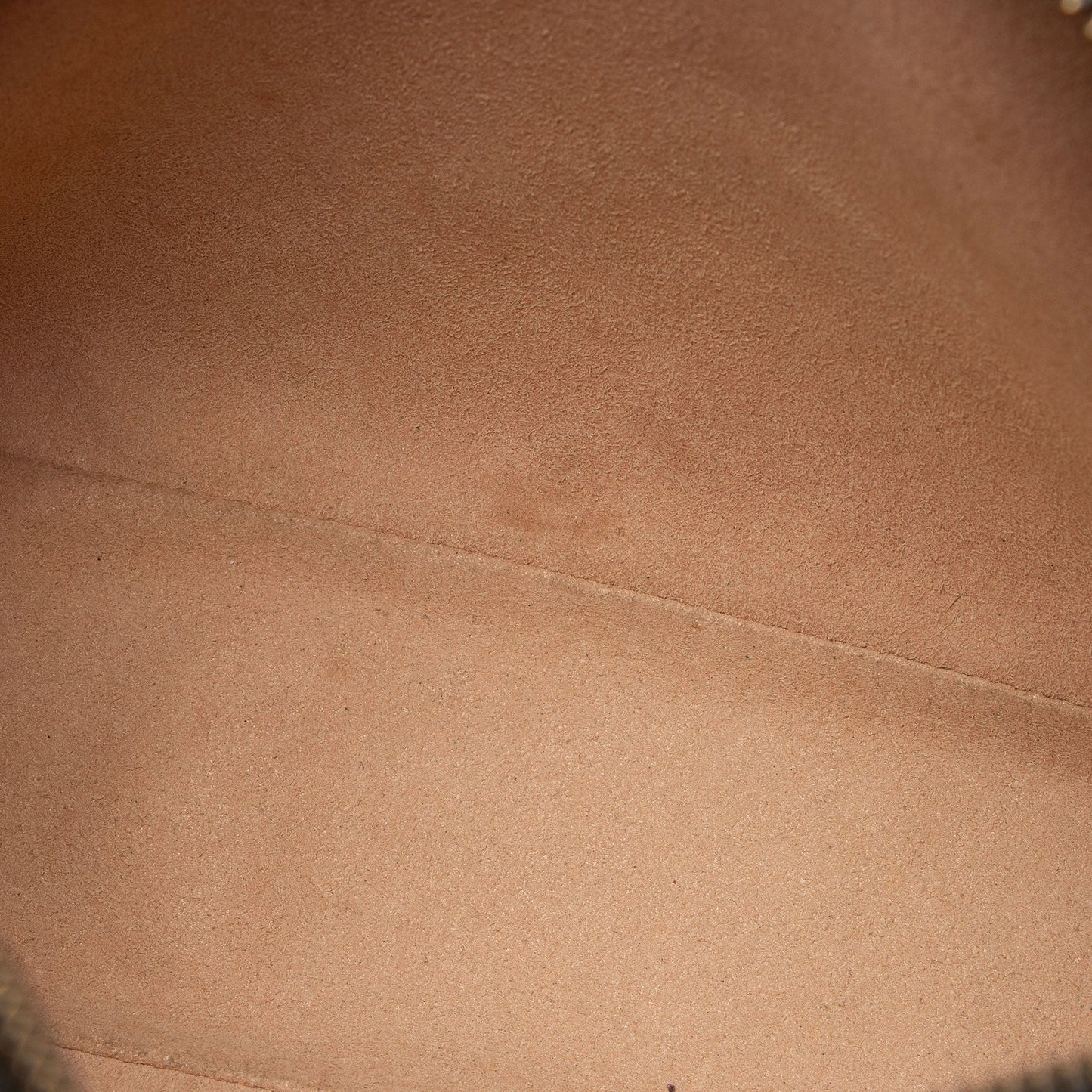 Gucci Matelasse Leather GG Marmont Small Shoulder Bag (SHF-VWeddr)