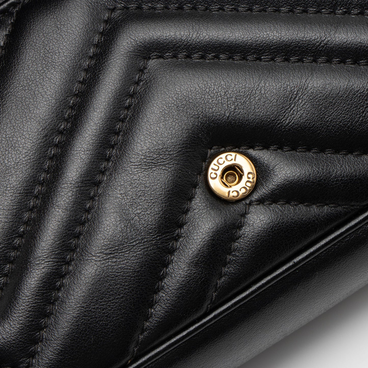 Gucci Matelasse Leather GG Marmont Super Mini Flap Bag (SHF-s0BSa1)