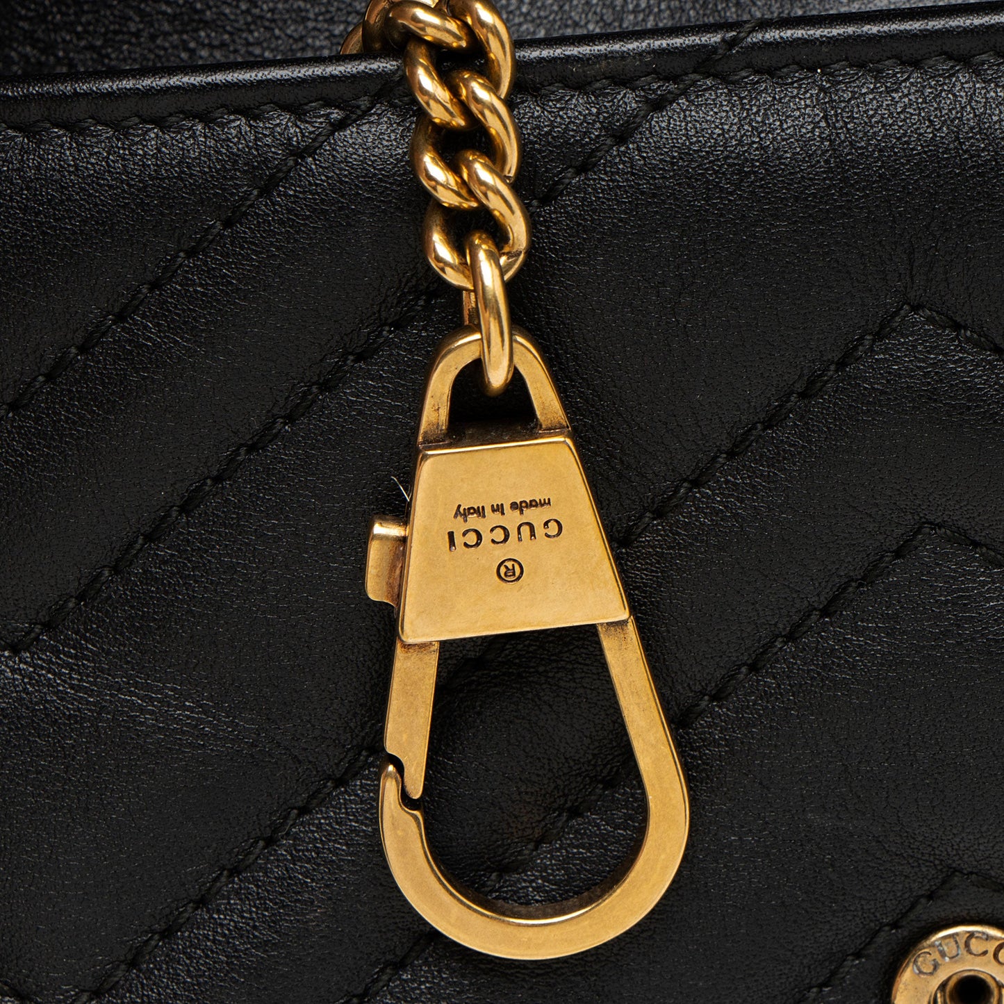 Gucci Matelasse Leather GG Marmont Super Mini Flap Bag (SHF-2hhN8g)