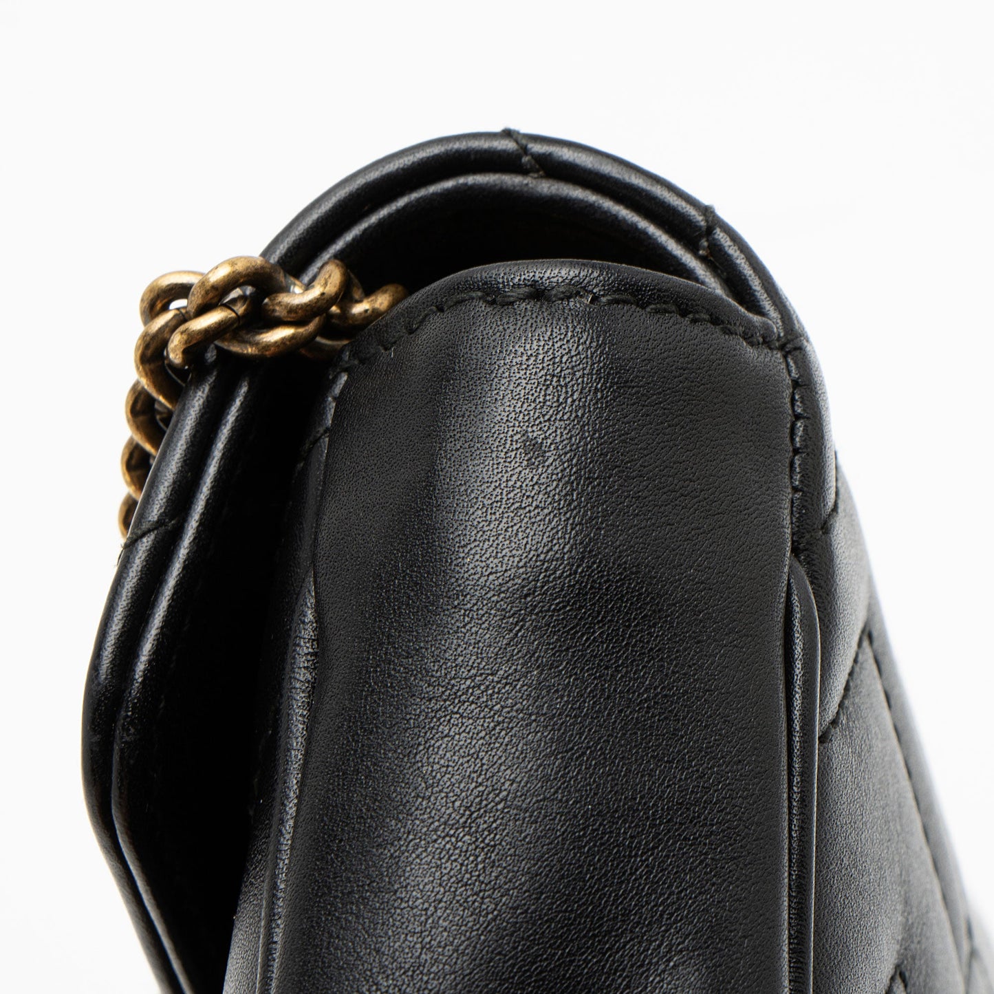 Gucci Matelasse Leather GG Marmont Super Mini Flap Bag (SHF-2hhN8g)