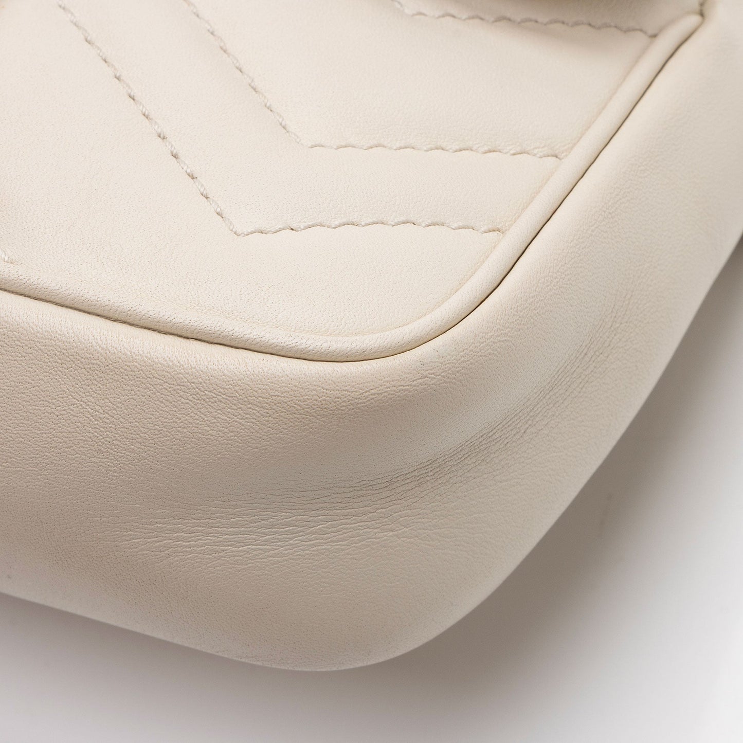 Gucci Matelasse Leather GG Marmont Super Mini Flap Bag