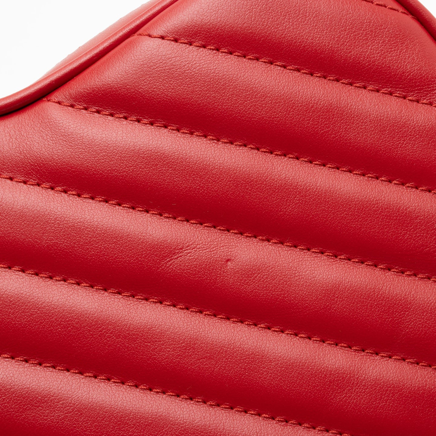 Gucci Matelasse Leather Interlocking G Heart Mini Shoulder Bag
