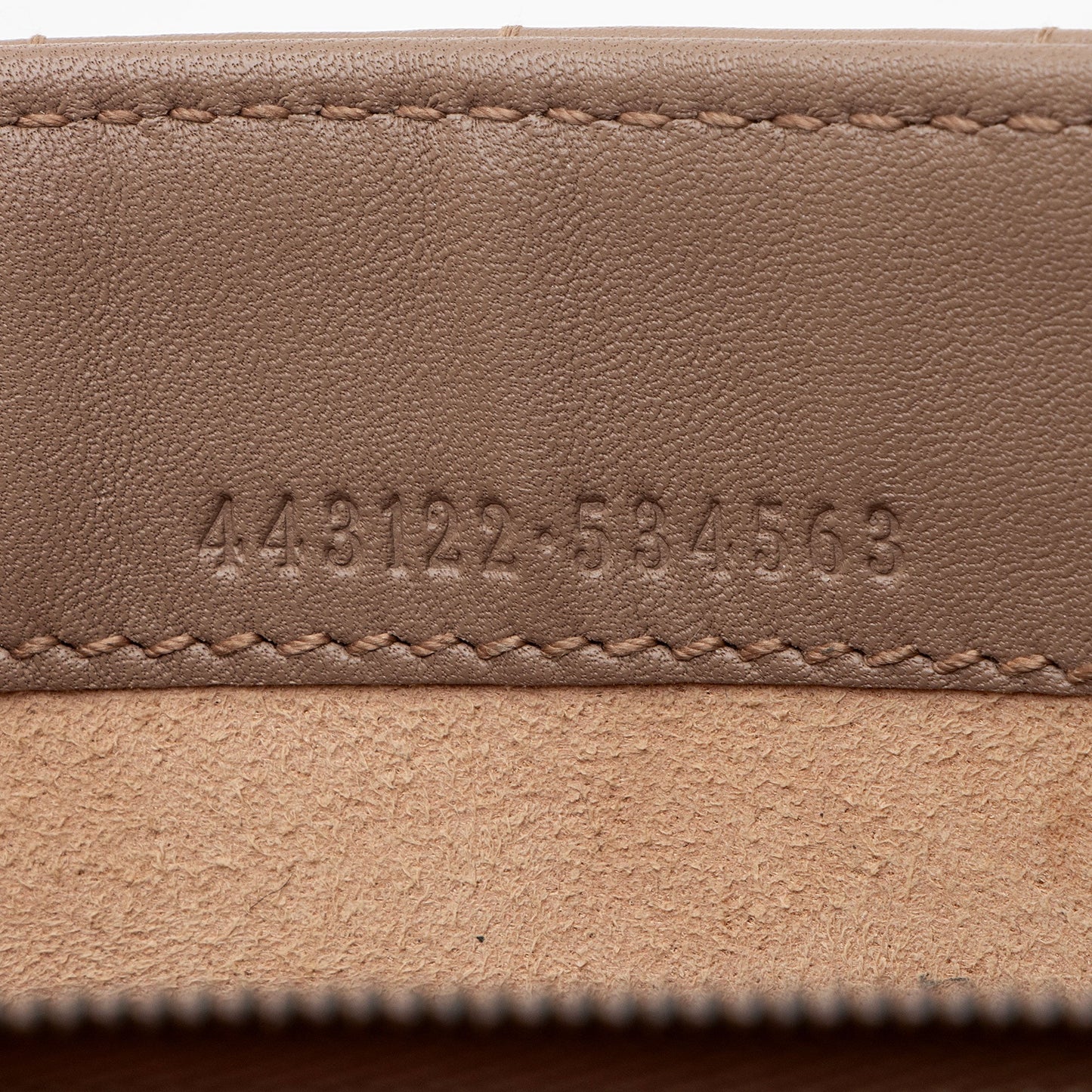 Gucci Matelasse Leather Pearl GG Marmont Flap Mini Wallet Bag (SHF-XrFkq1)