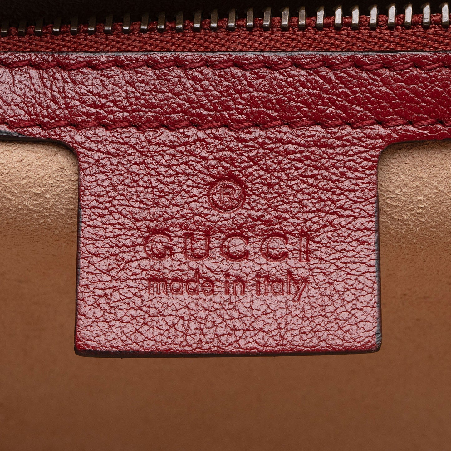 Gucci Matelasse Leather Torchon GG Marmont Clutch (SHF-CeLx8H)