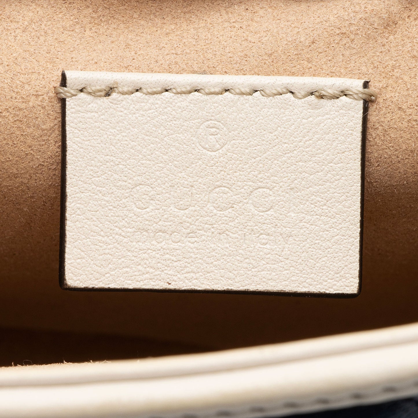 Gucci Matelasse Leather Torchon GG Marmont Mini Top Handle (SHF-MlSIP6)