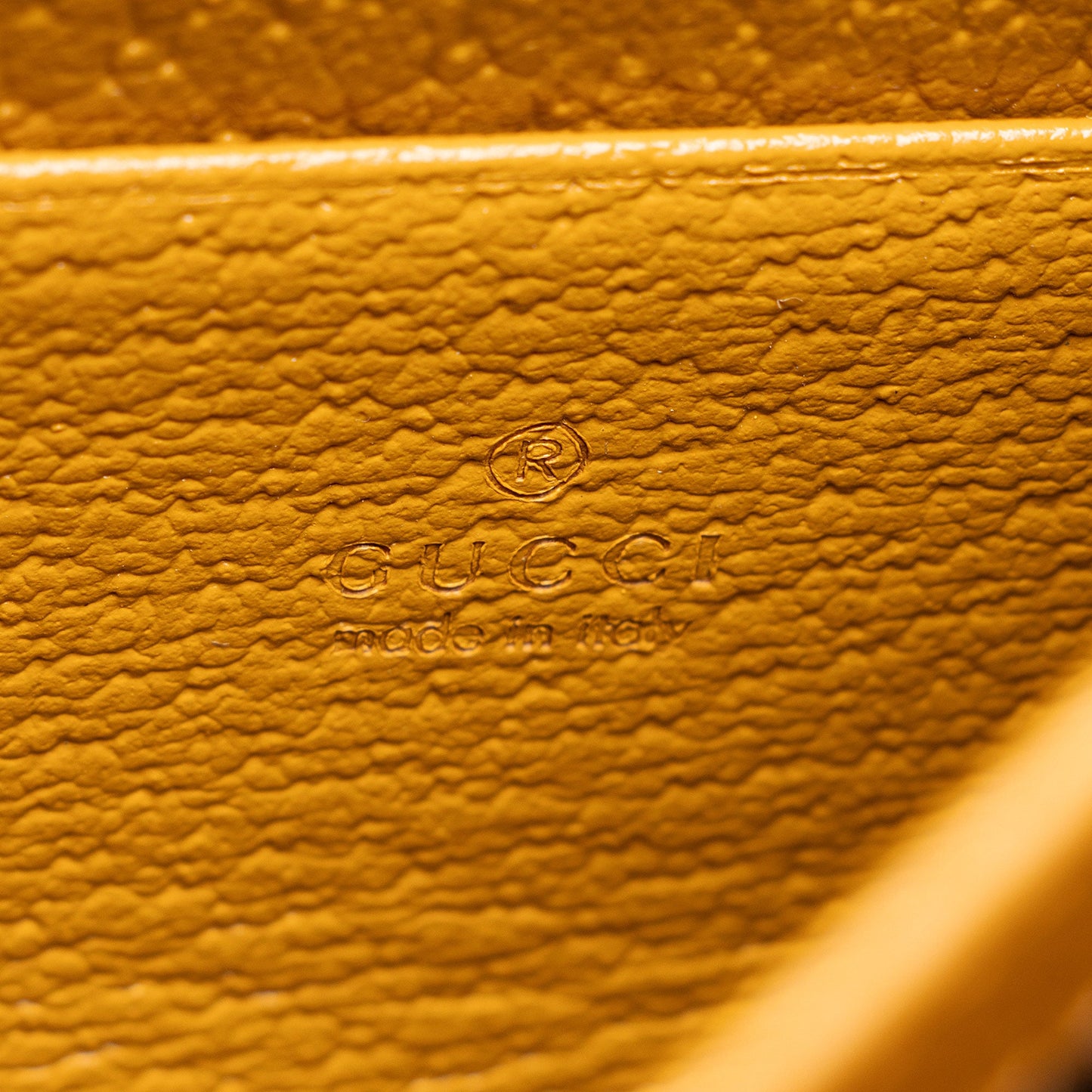 Gucci Matelasse Raffia GG Marmont Mini Wallet on Chain (SHF-wvhz6A)