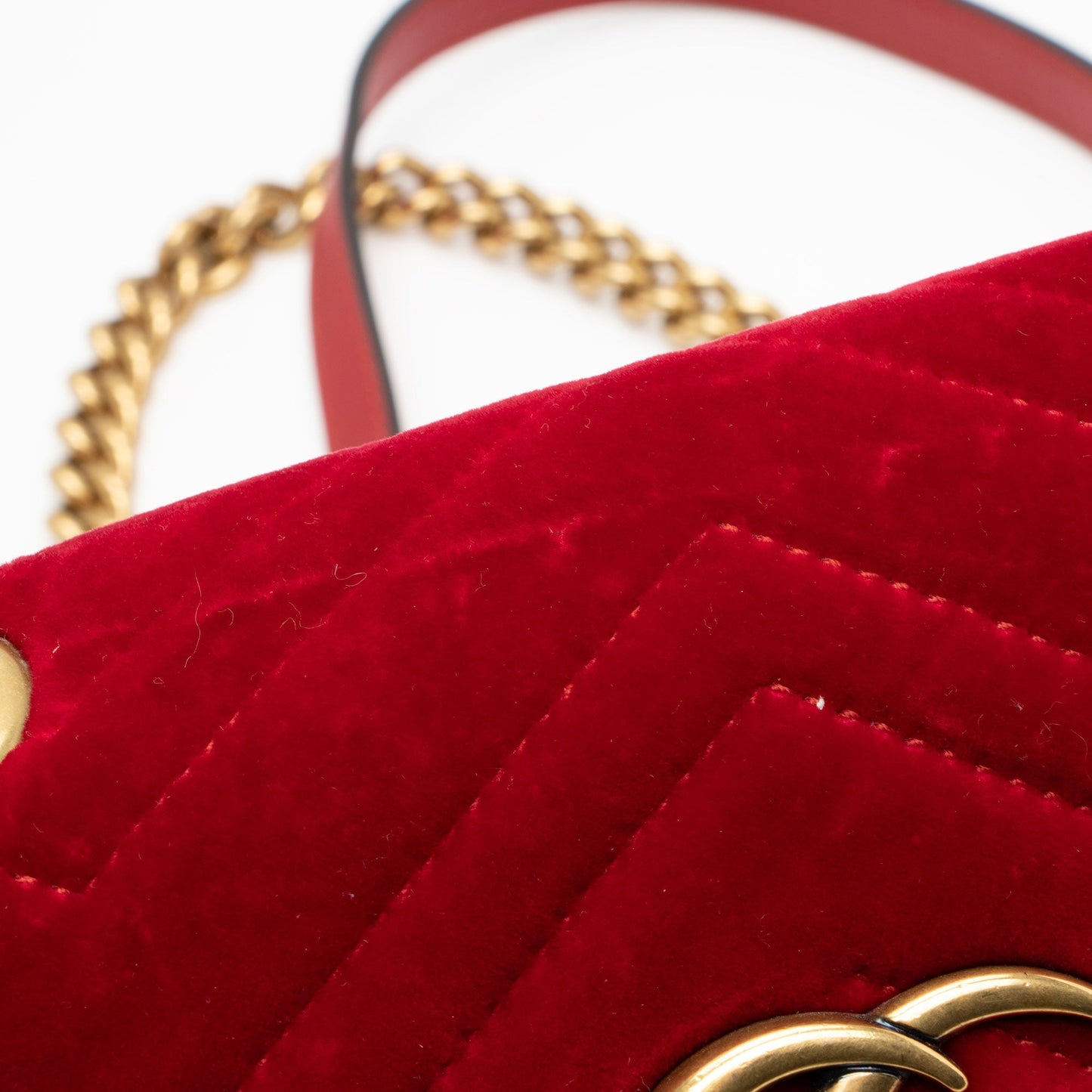 Gucci Matelasse Velvet GG Marmont Mini Flap Bag (SHF-80mt04)