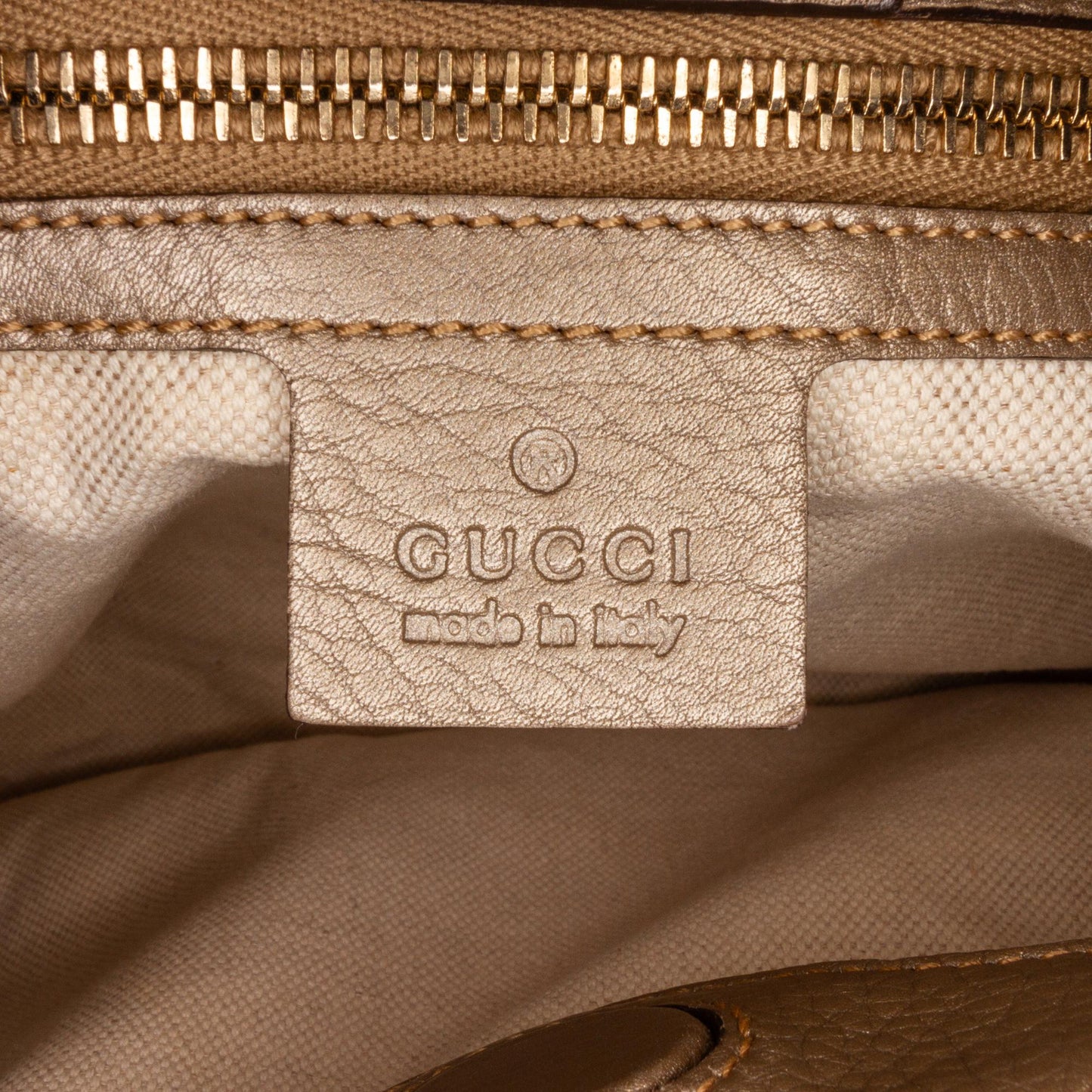 Gucci Medium Bamboo Shopper (SHG-aG8KB1)