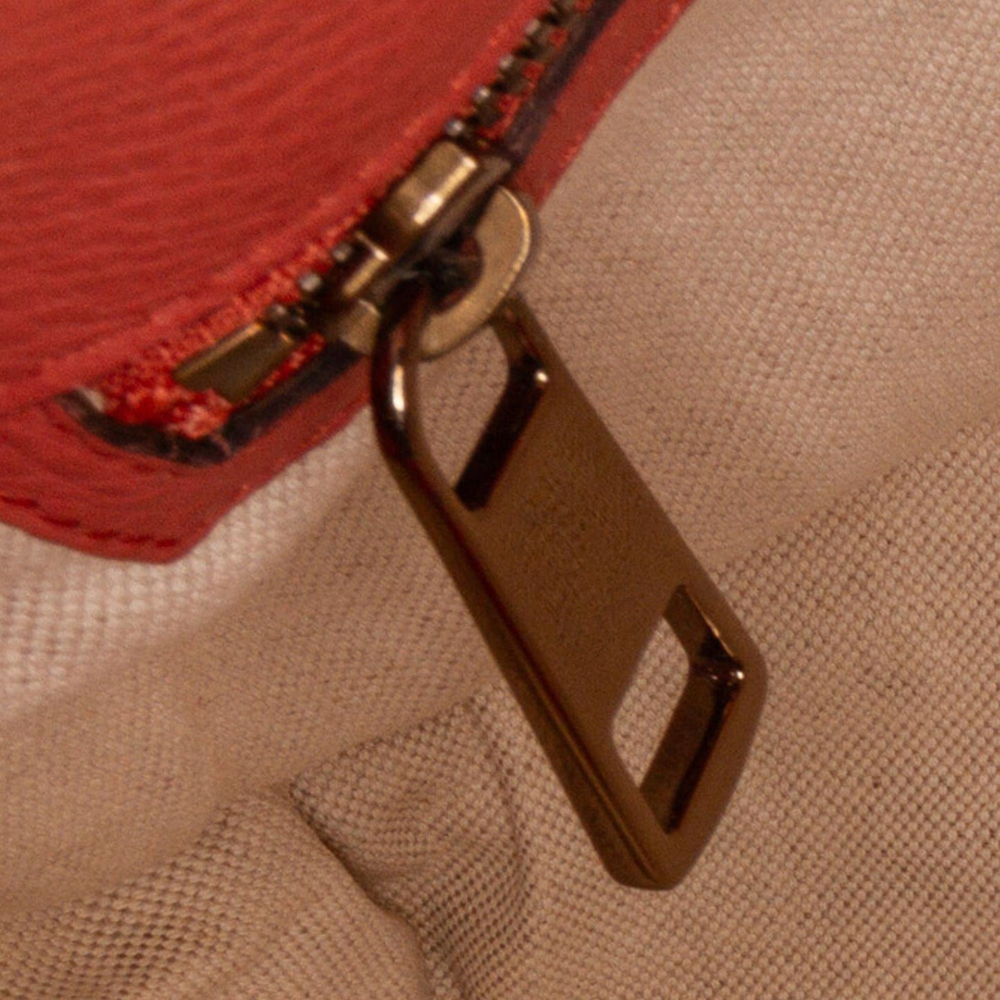 Gucci Medium Bamboo Shopper (SHG-klW7G4)