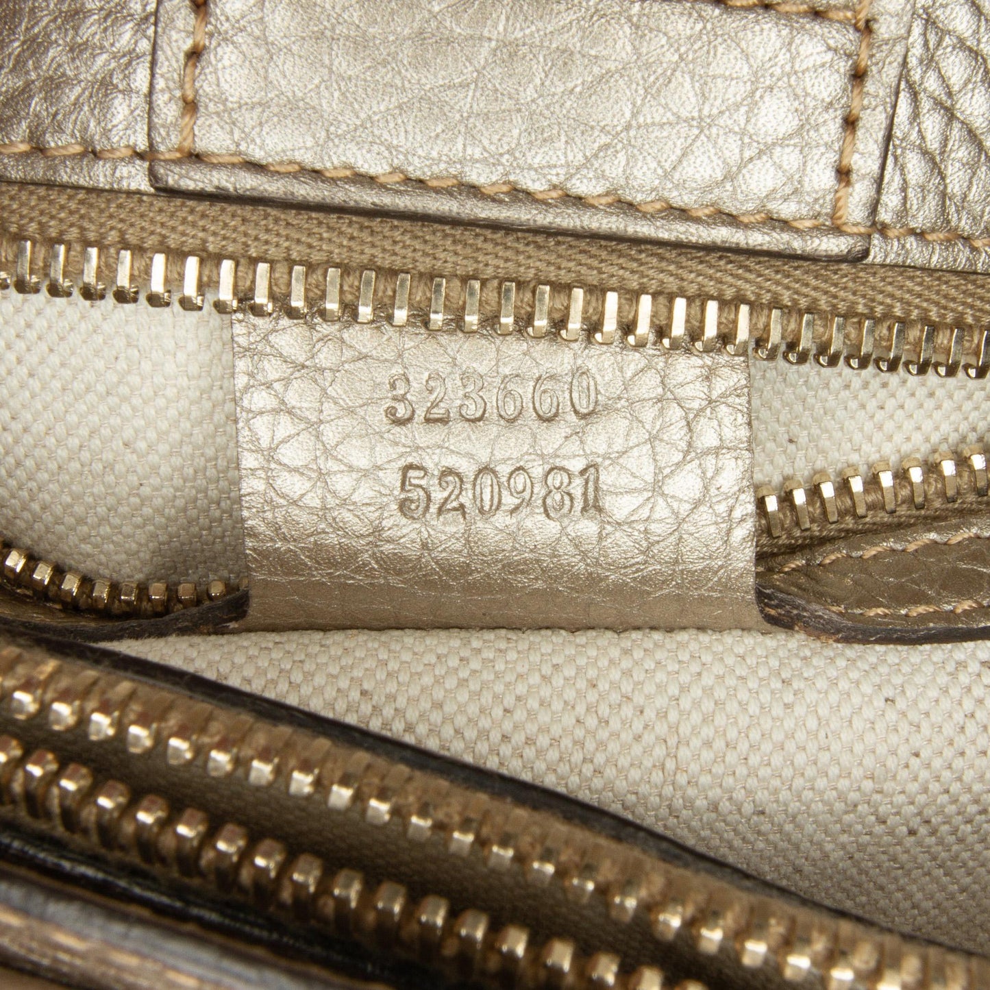 Gucci Medium Bamboo Shopper (SHG-DOI2jf)