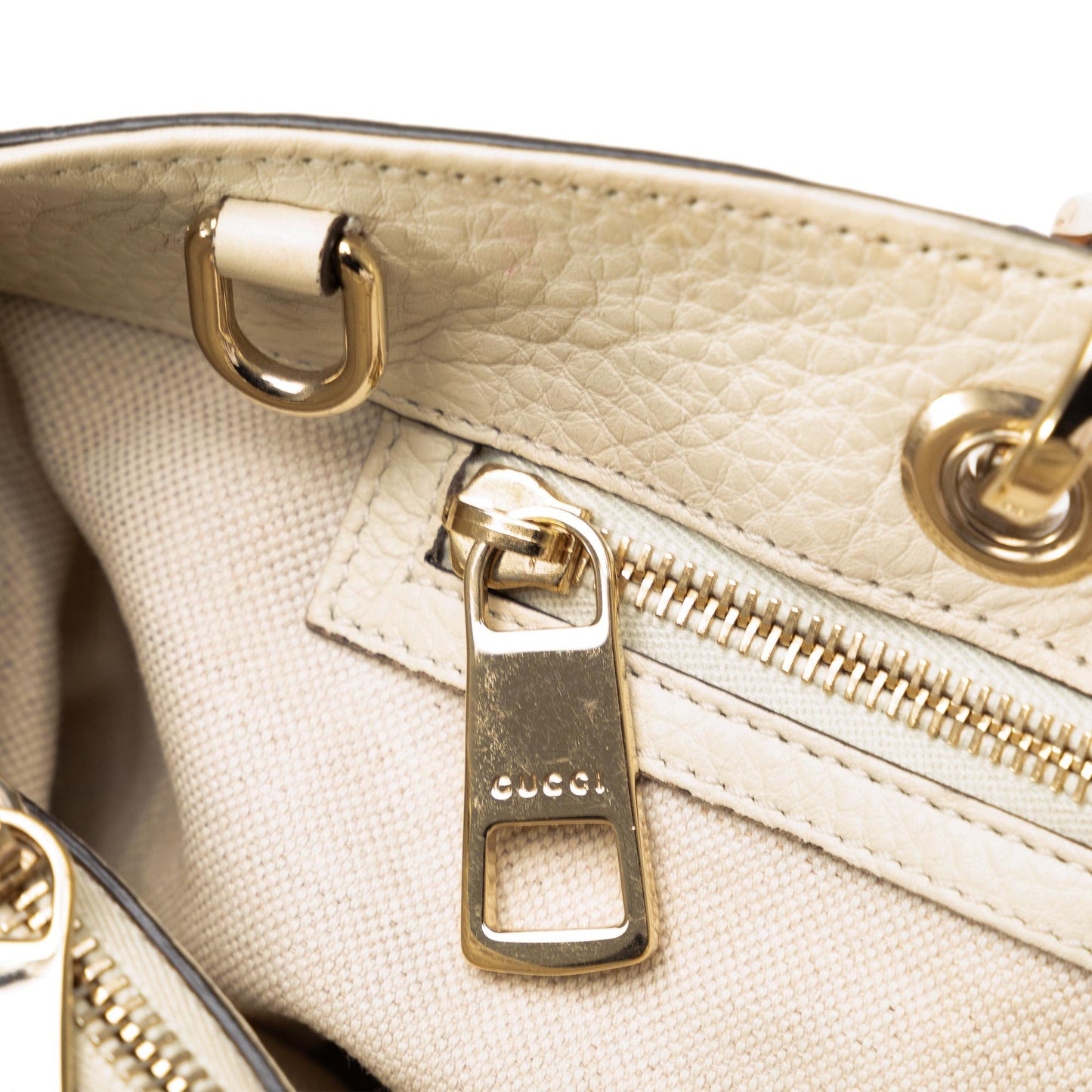 Gucci Medium Bamboo Shopper (SHG-w6h1Uh)