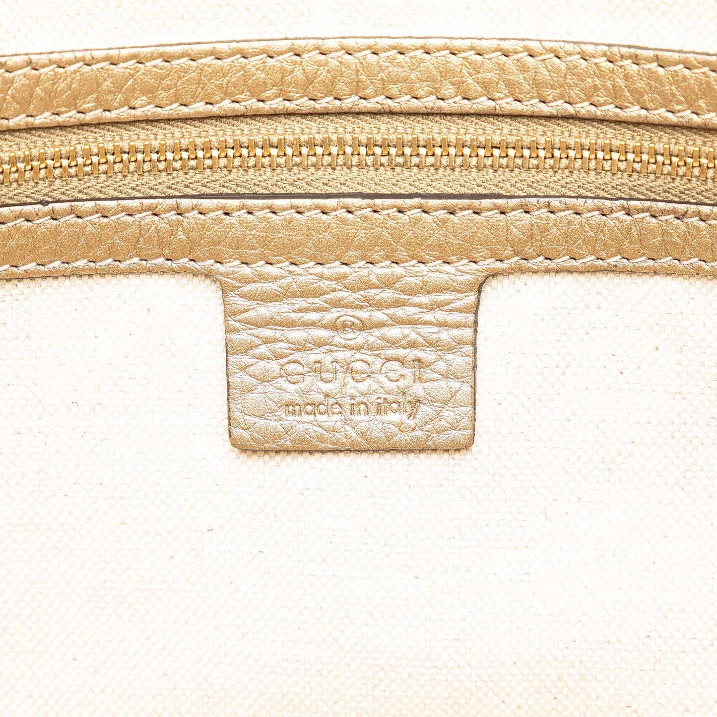 Gucci Medium Bella Shoulder Bag (SHG-BXjp1R)