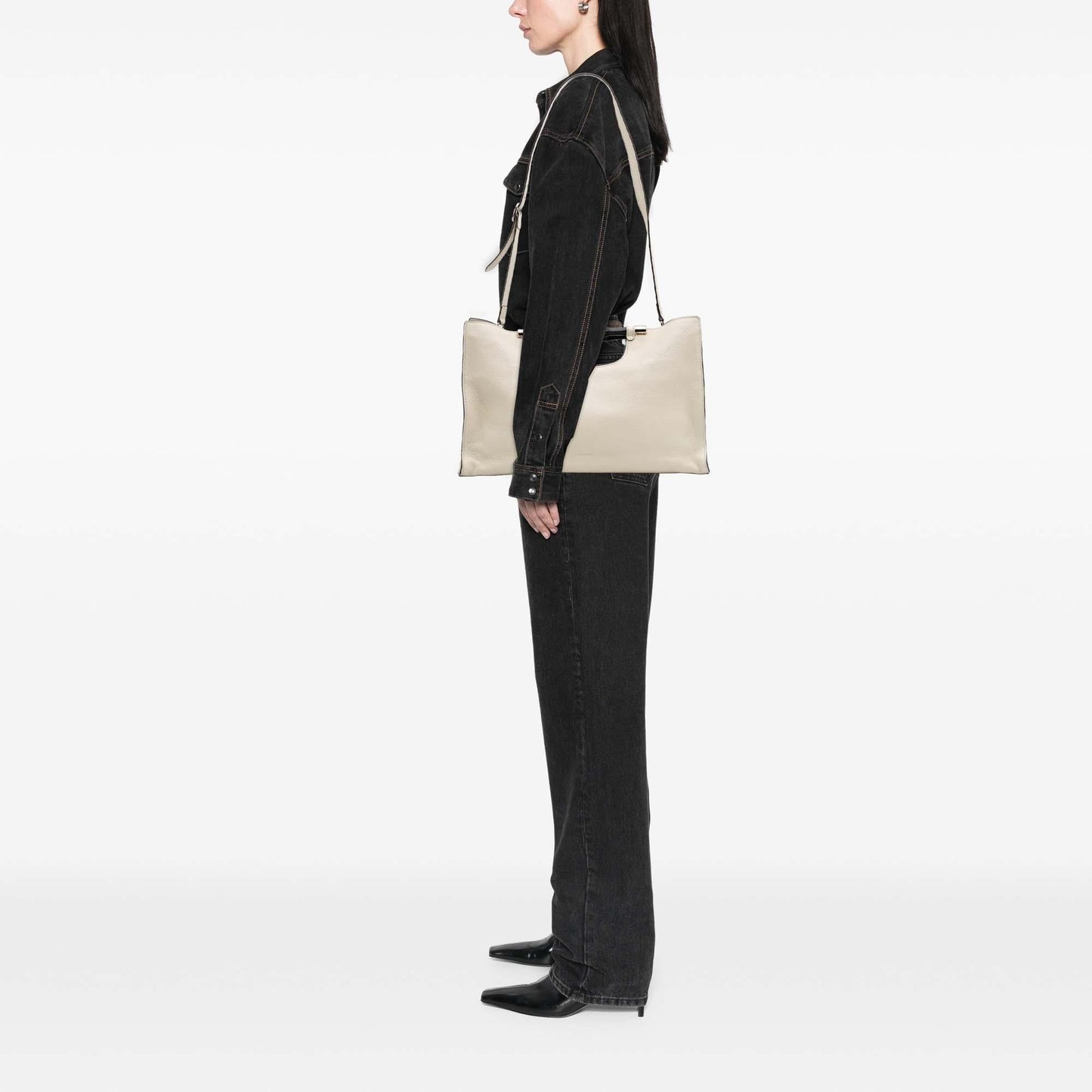 Gucci Medium Calfskin Bamboo Daily Shopper Satchel