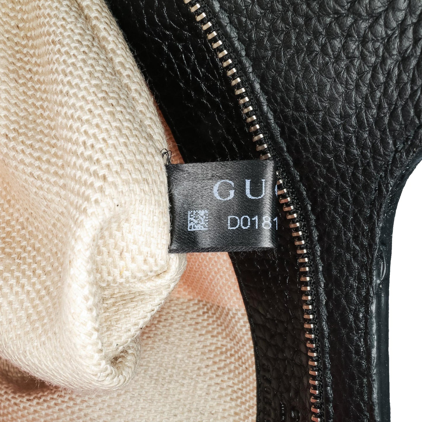 Gucci Medium Calfskin Bamboo Daily Shopper Satchel