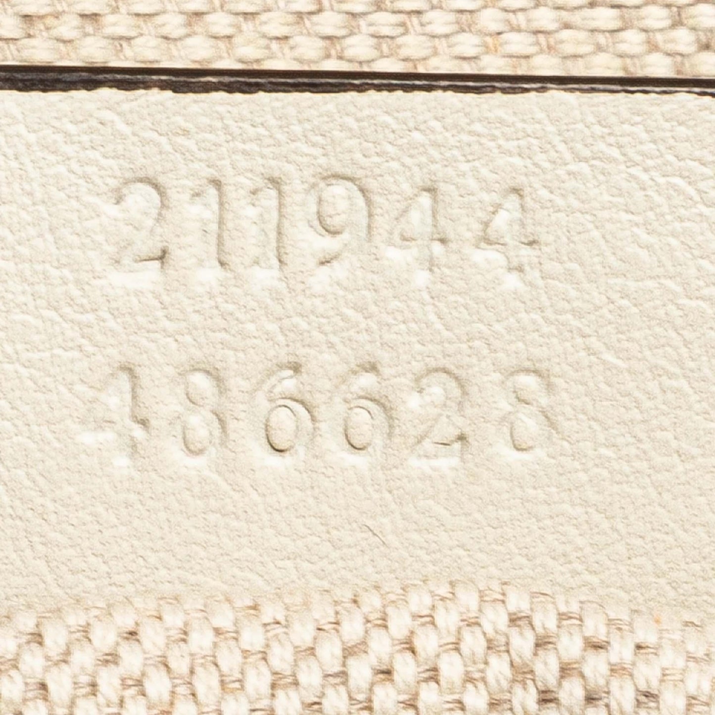 Gucci Medium Diamante Raffia Sukey Tote