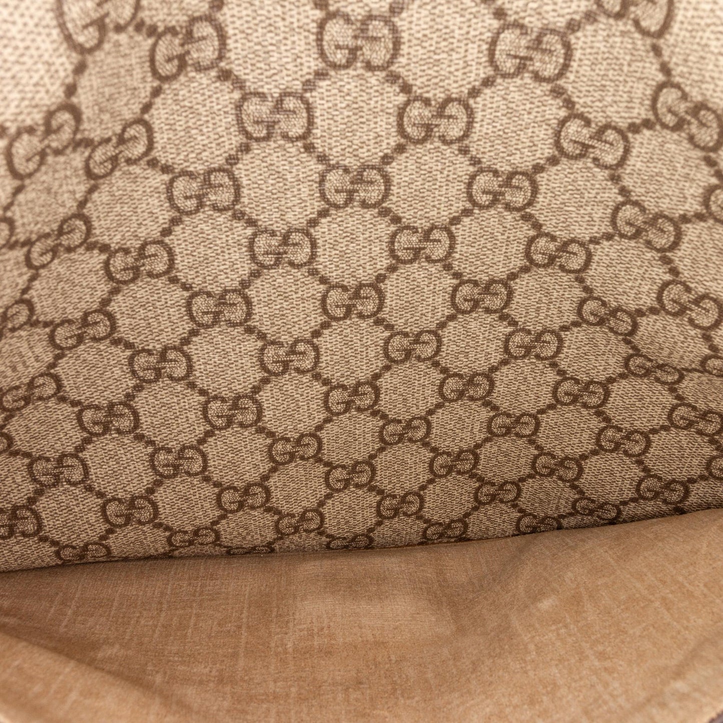 Gucci Medium Embellished GG Supreme Dionysus Shoulder Bag (SHG-lkC3tu)