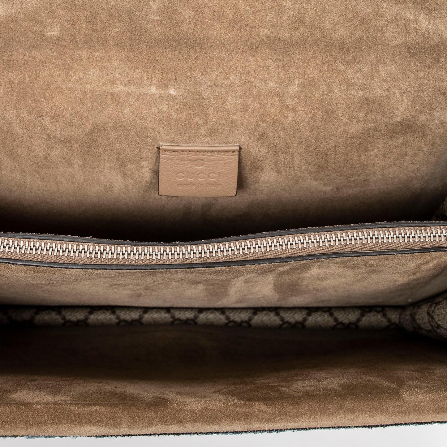 Gucci Medium Embellished GG Supreme Dionysus Shoulder Bag (SHG-jB9ofC)