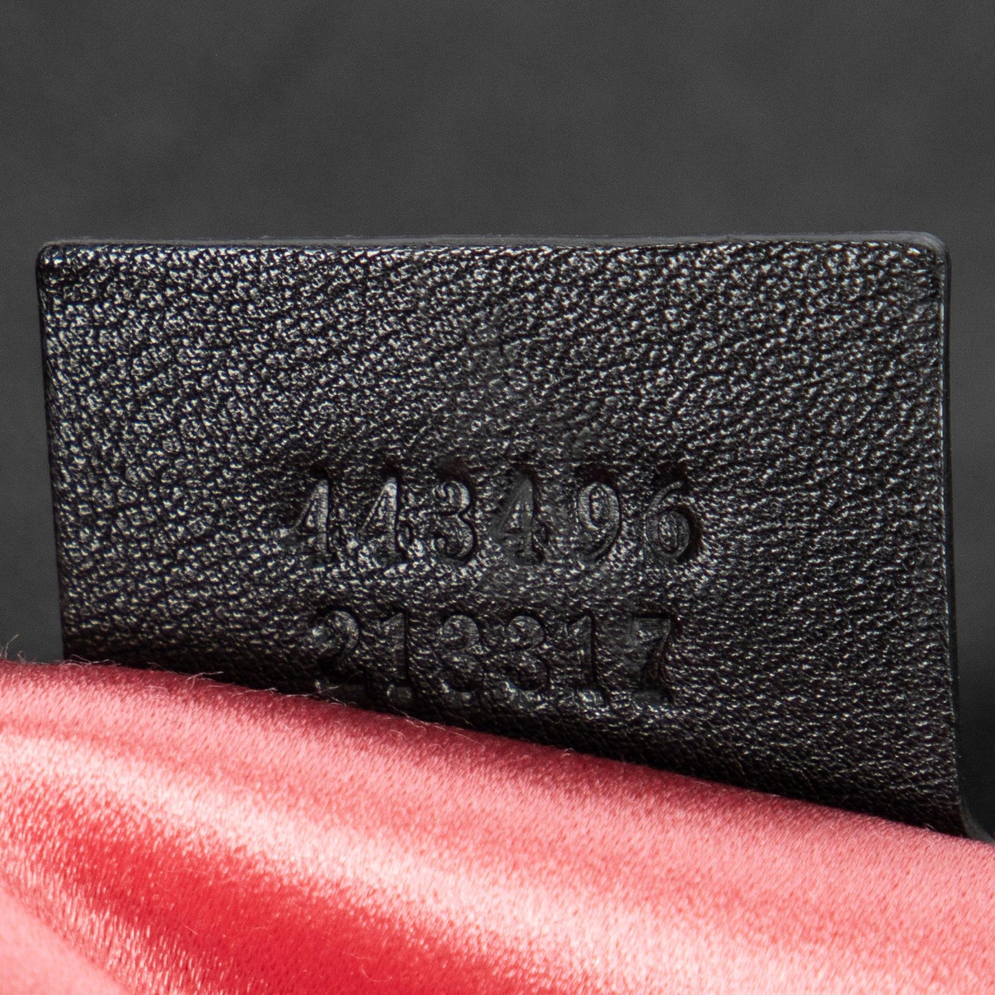 Gucci Medium GG Marmont Embroidered Matelasse Velvet Crossbody (SHG-0BOHzd)