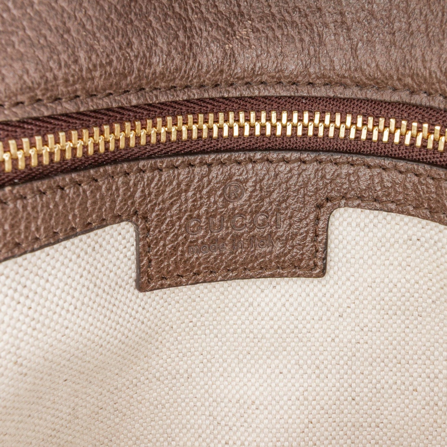 Gucci Medium GG Supreme Blondie Crossbody