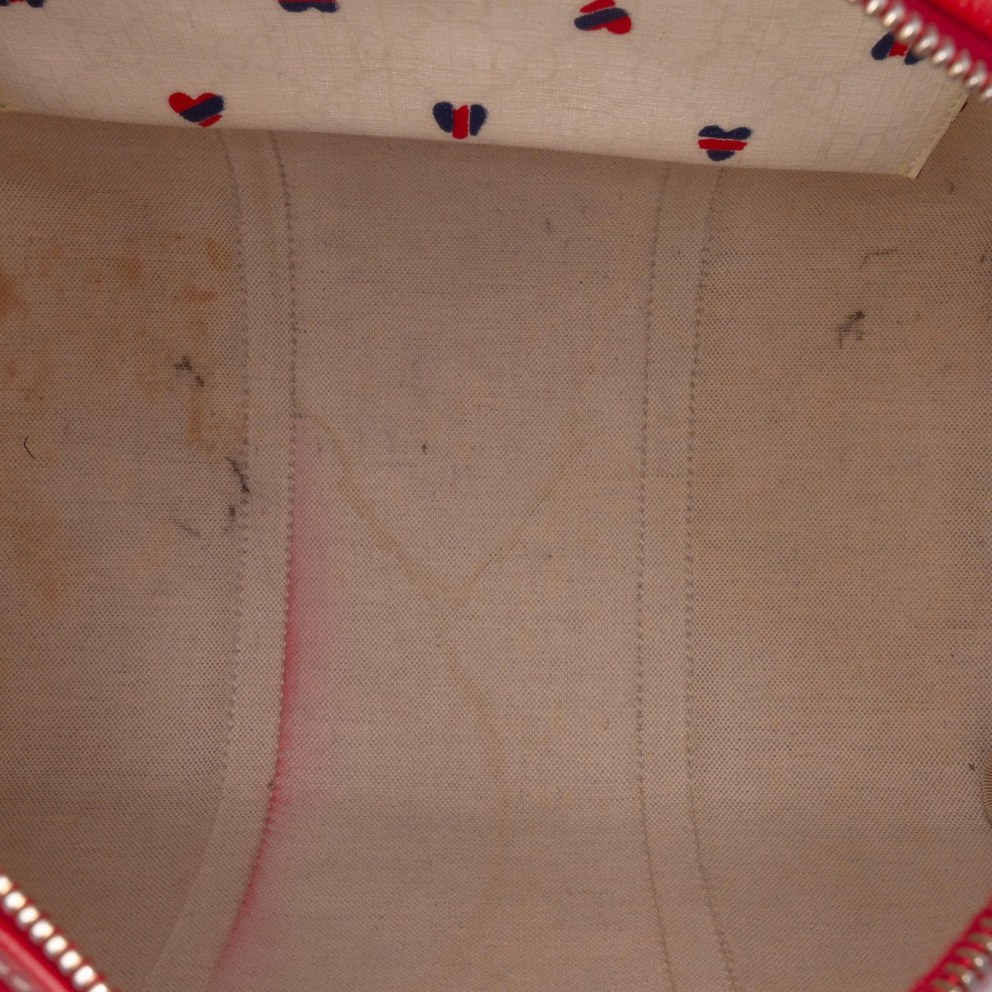 Gucci Medium GG Supreme Hearts Joy Boston
