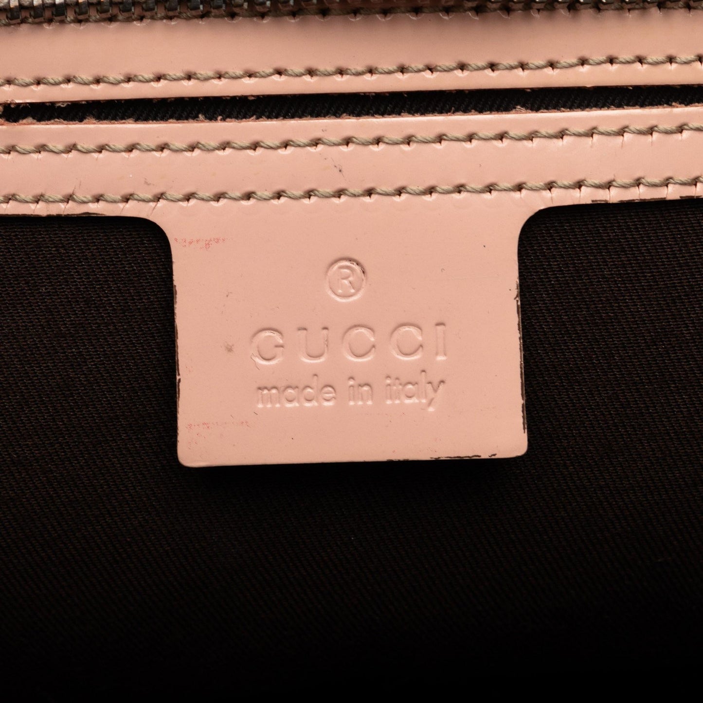 Gucci Medium GG Supreme Joy Tote (SHG-ixUnKe)