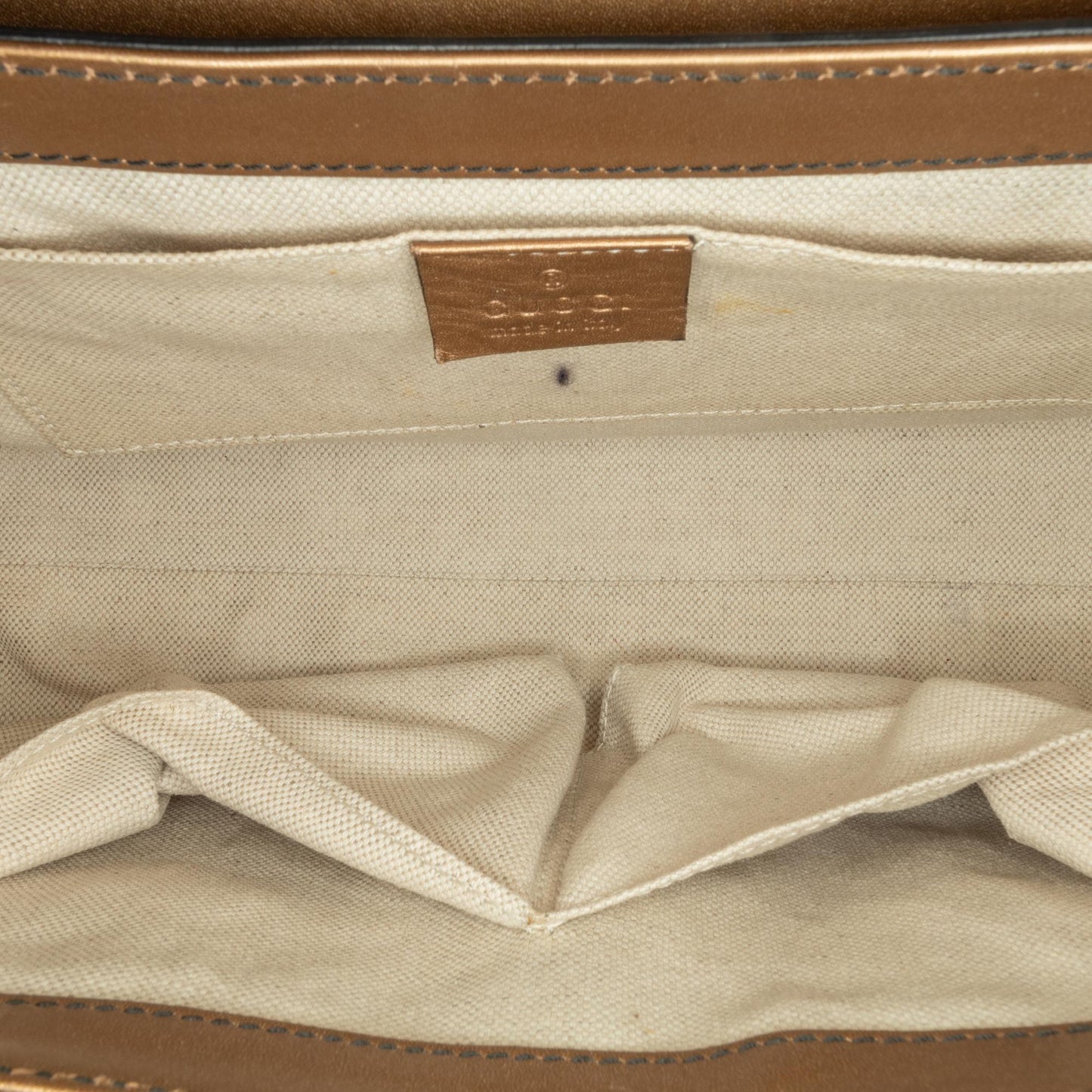 Gucci Medium Guccissima Emily Shoulder Bag (SHG-D1WoFx)