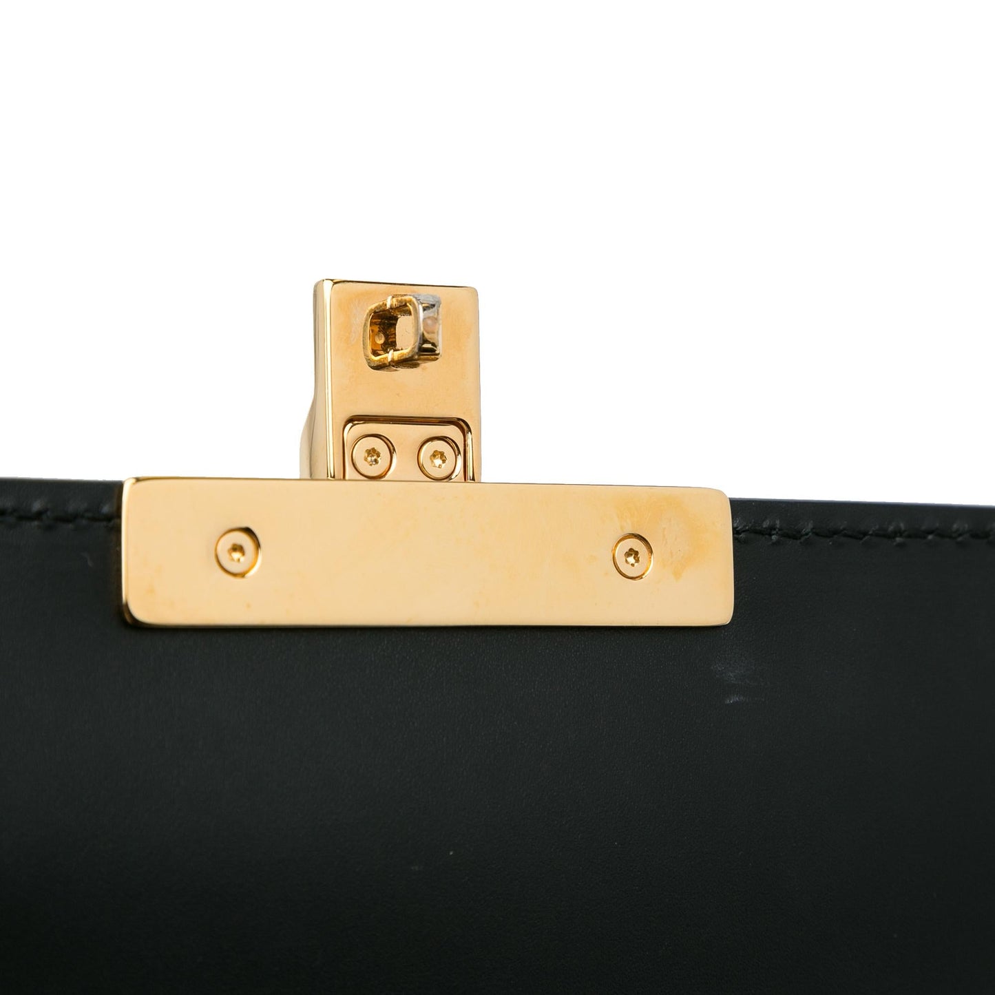 Gucci Medium Guccissima Padlock Shoulder Bag (SHG-SnYk2W)
