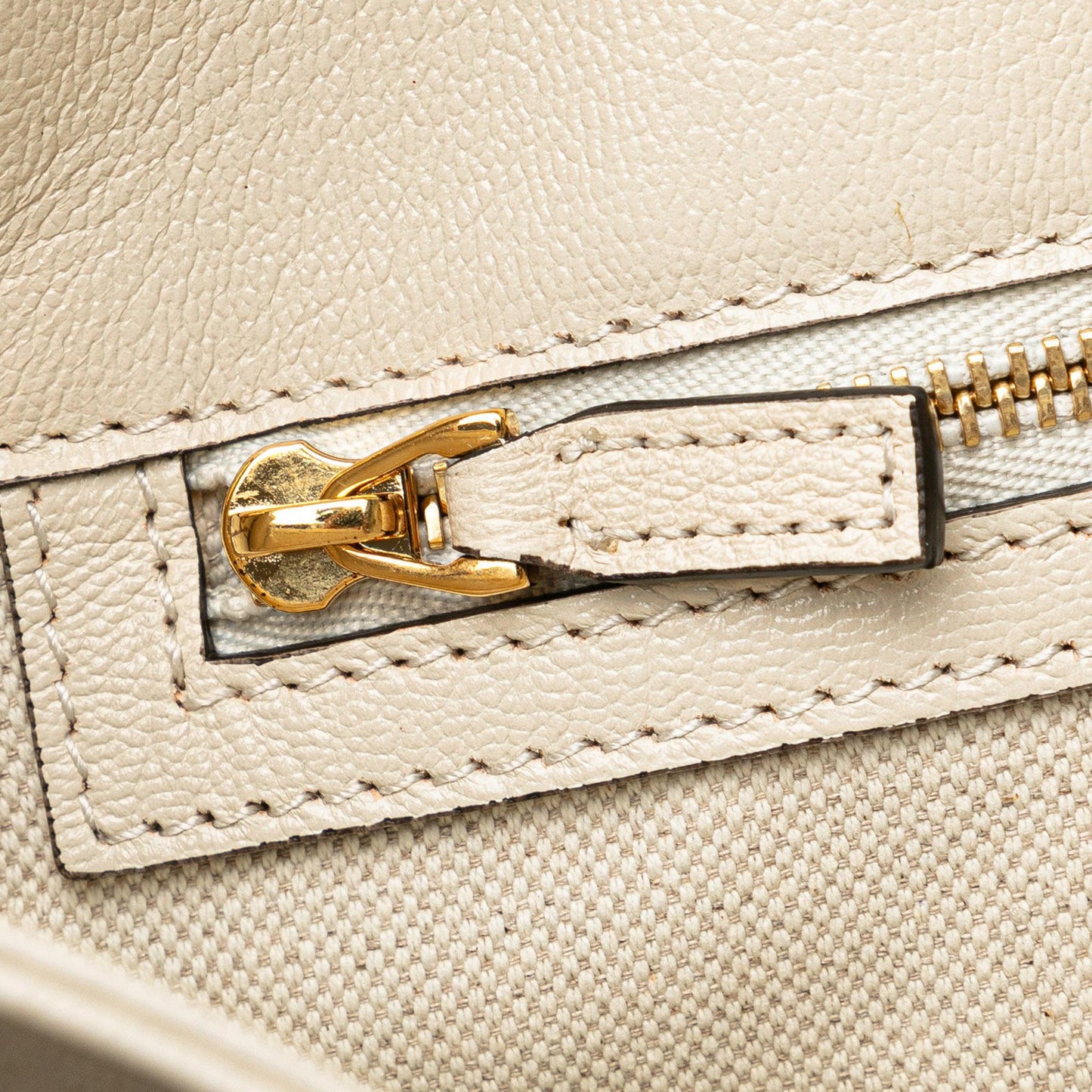Gucci Medium Leather Horsebit 1955 (SHG-c6g3Pb)