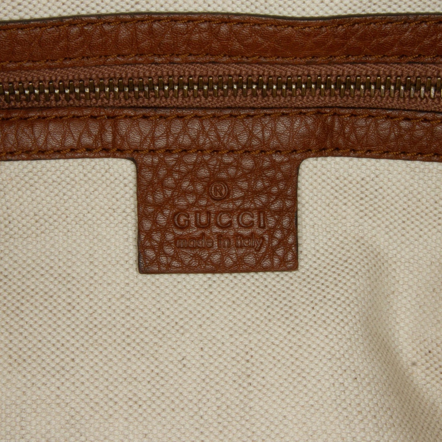 Gucci Medium Leather Ride Top Handle Bag (SHG-ZEr6xw)