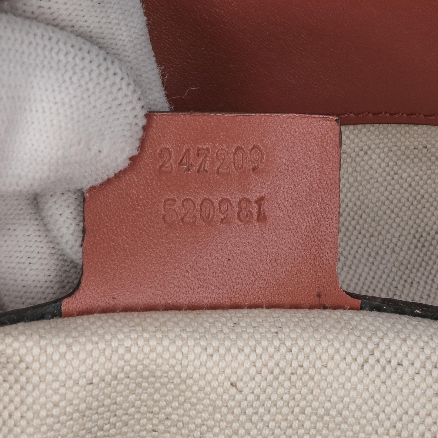 Gucci Medium Microguccissima Craft Tote