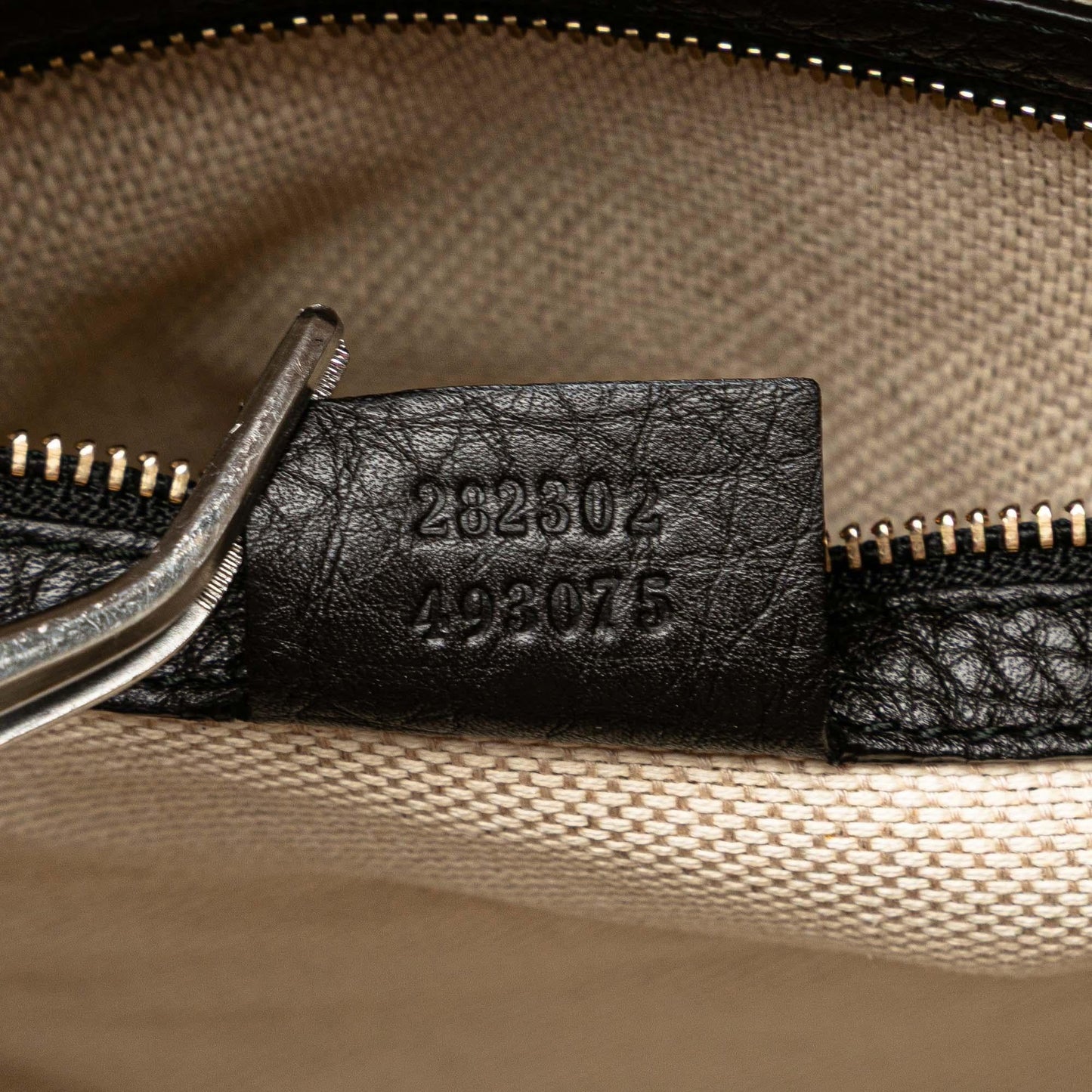 Gucci Medium Pebbled Calfskin Soho Boston Bag