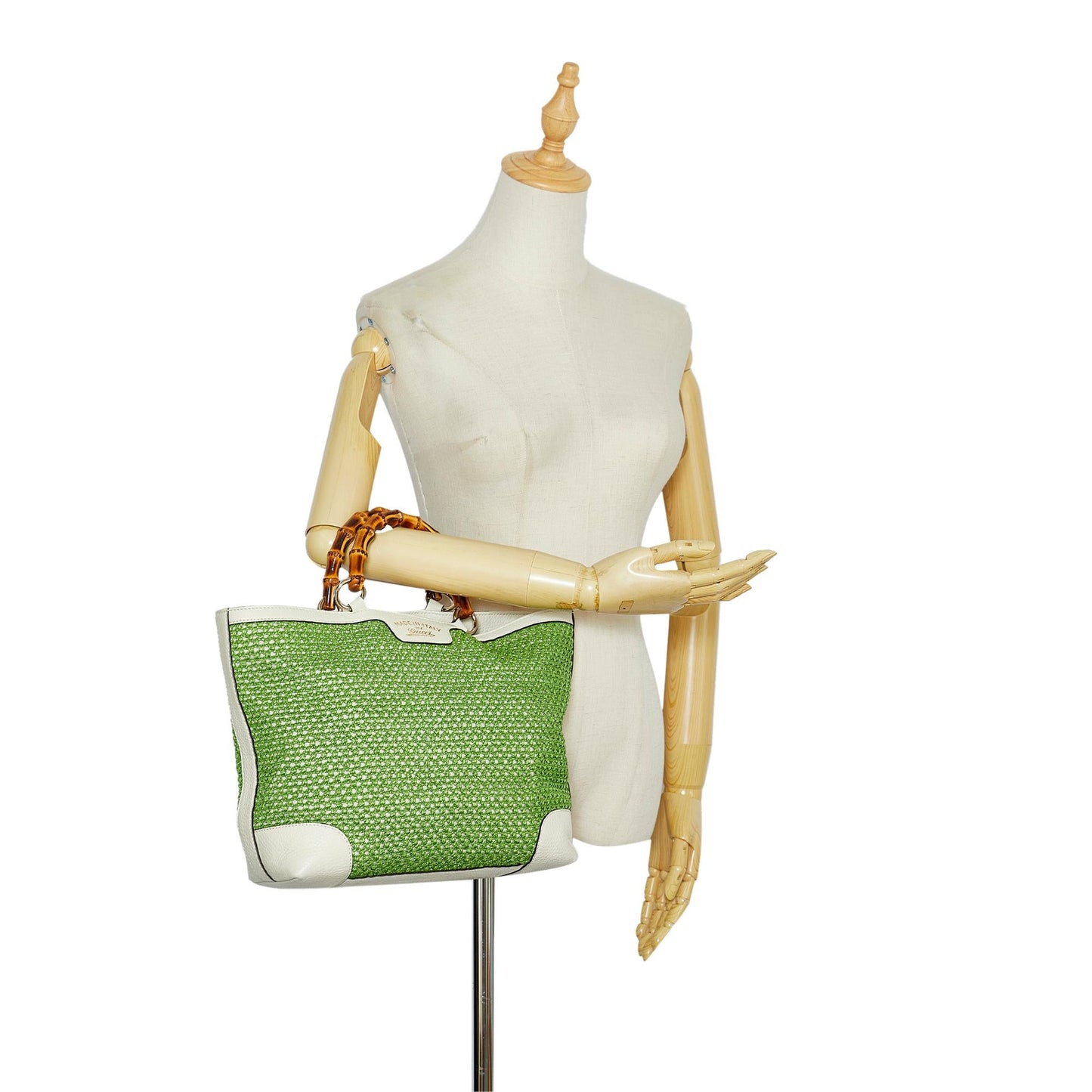 Gucci Medium Raffia Bamboo Shopper Tote (SHG-Po0R3i)