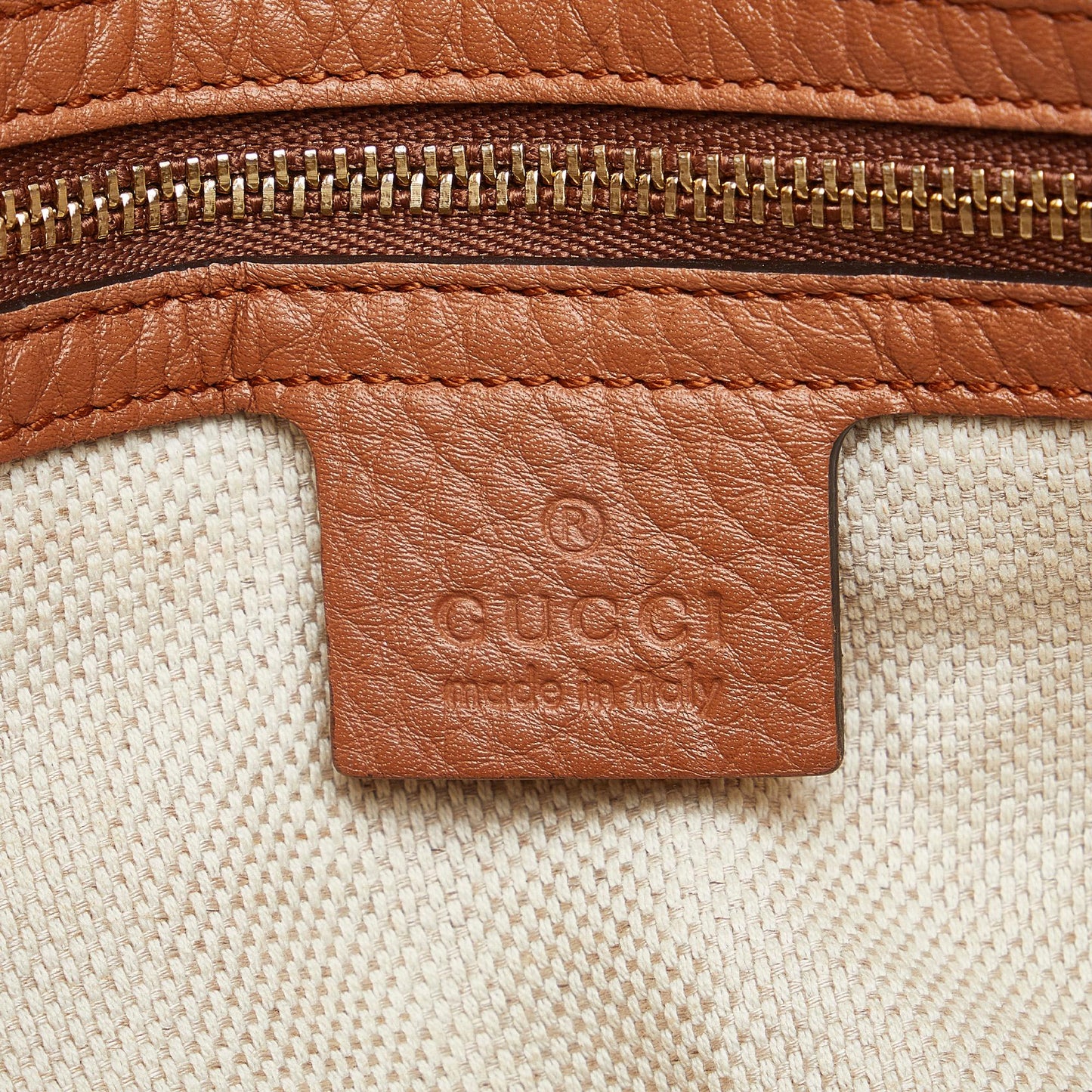 Gucci Medium Soho Cellarius Tote (SHG-TjpdZ0)
