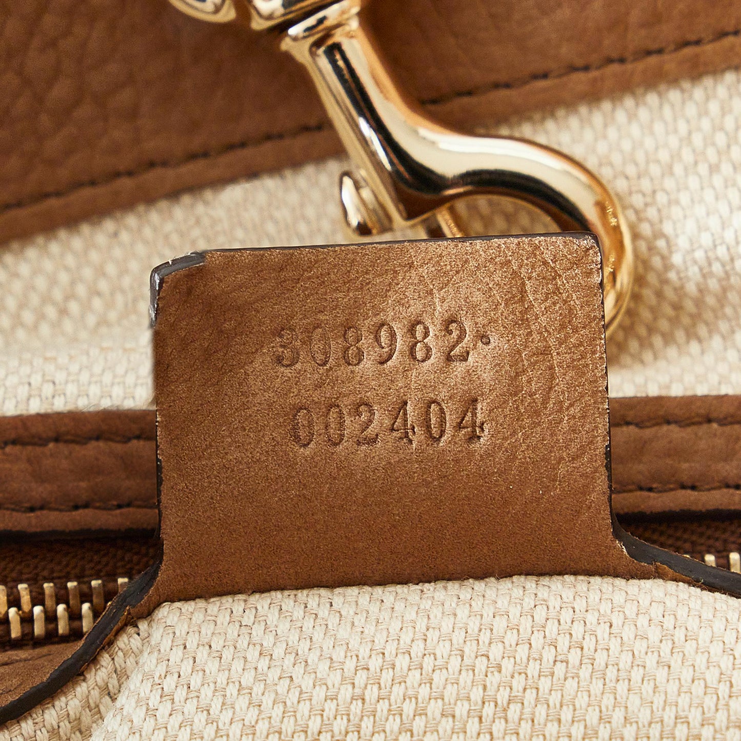 Gucci Medium Soho Chain Tote (SHG-Om3yEn)