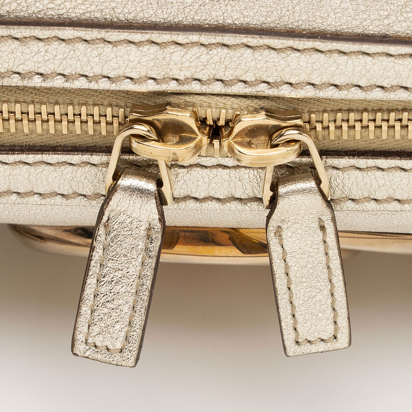 Gucci Metallic Leather Britt Small Boston Bag (SHF-YWrQAR)
