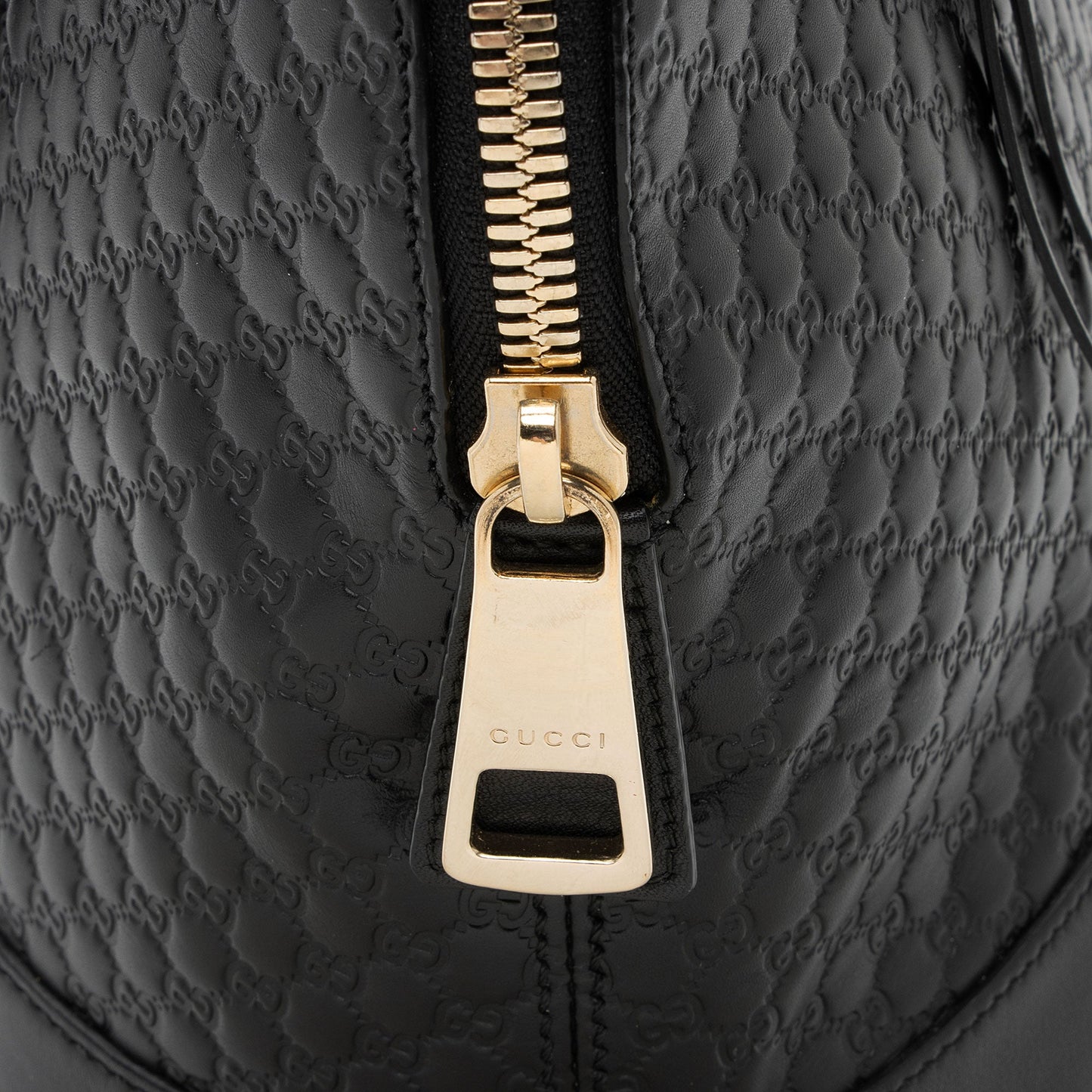 Gucci Microguccissima Leather Bree Small Shoulder Bag (SHF-a6qtmn)