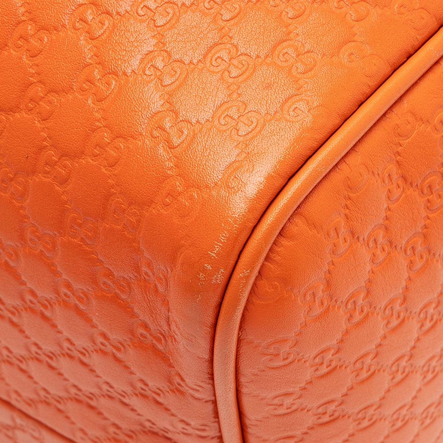 Gucci Microguccissima Leather Medium Boston Bag (SHF-GMQyjn)