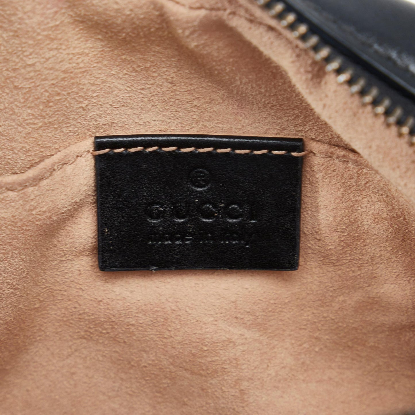 Gucci Mini GG Marmont Matelasse Crossbody Bag (SHG-uuNtOh)