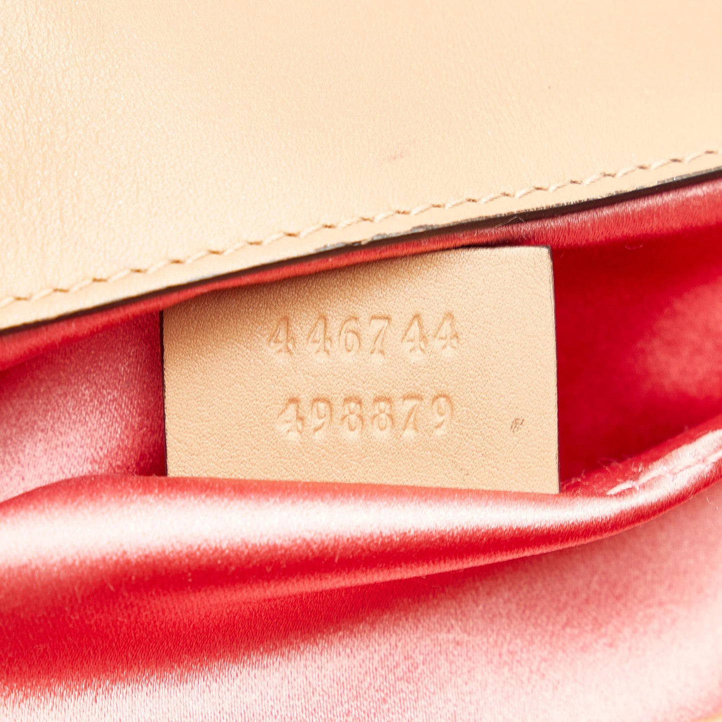 Gucci Mini GG Marmont Matelasse Pearl Crossbody Bag (SHG-NtkRNe)