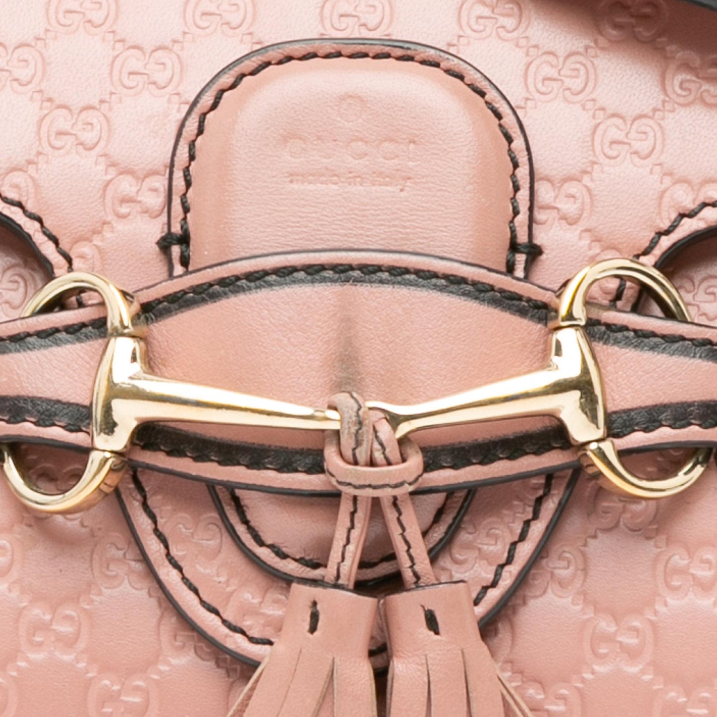 Gucci Mini Microguccissima Emily Crossbody Bag (SHG-KWTiRm)