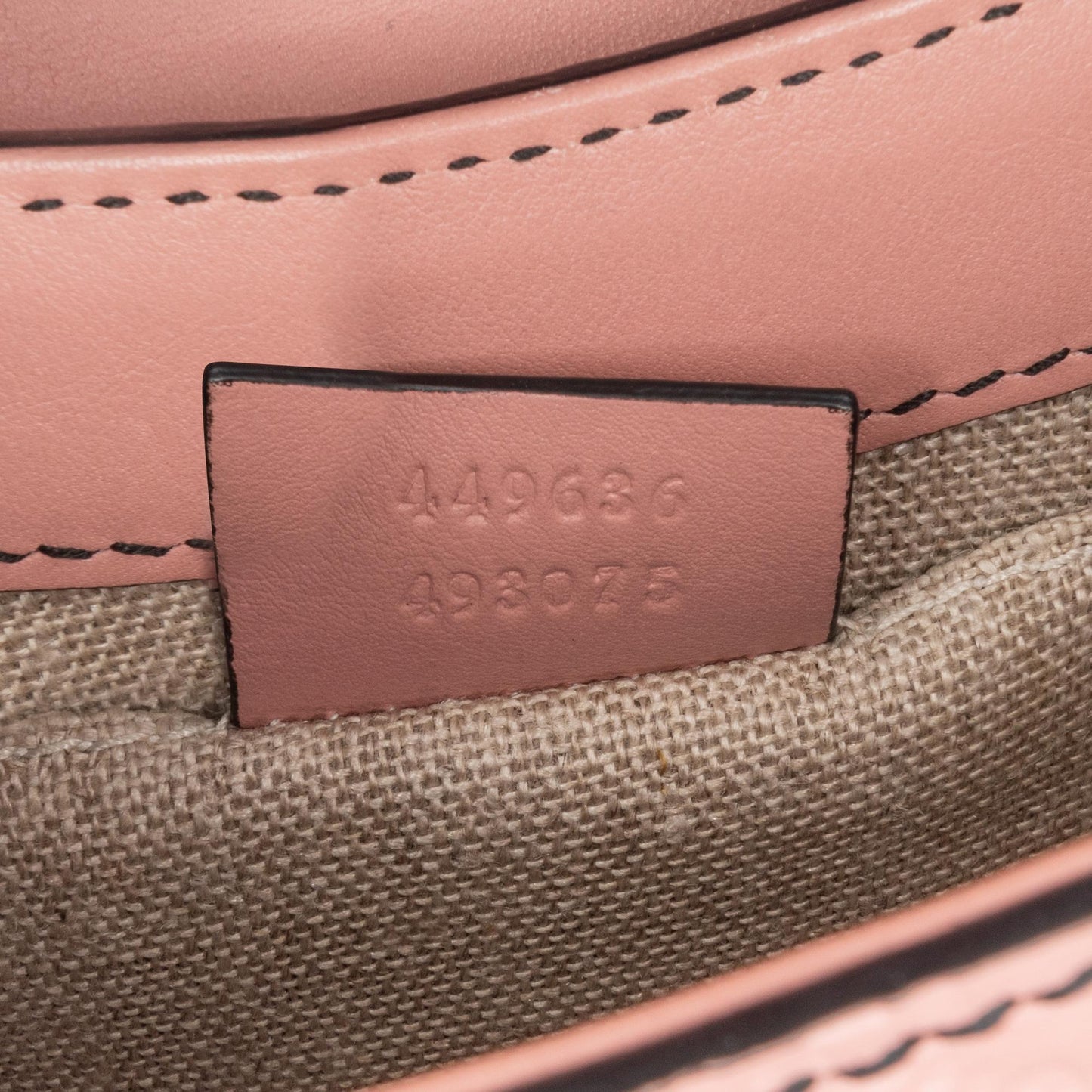 Gucci Mini Microguccissima Emily Crossbody Bag (SHG-Jq5O8d)