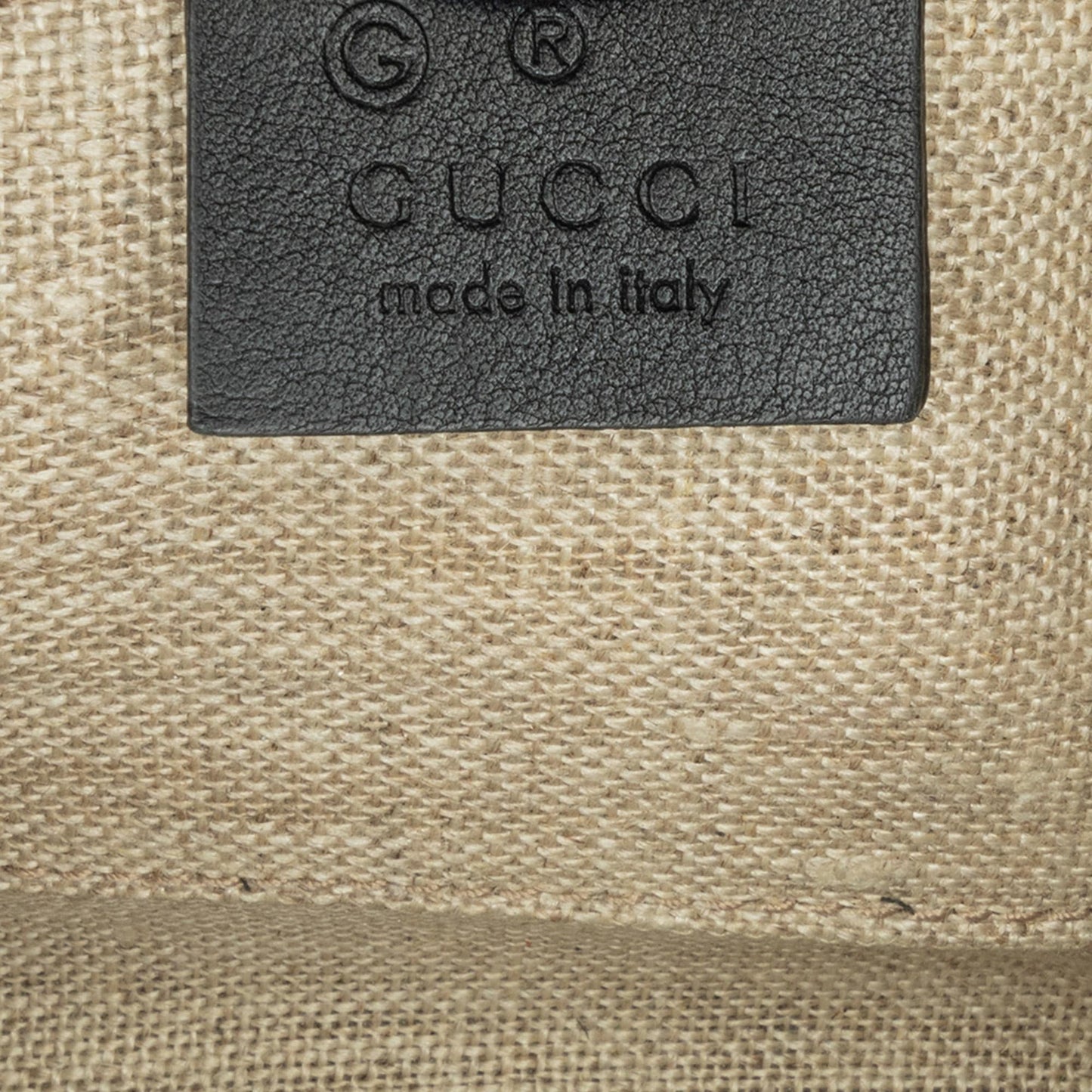 Gucci Mini Microguccissima Emily Crossbody (SHG-kOOObZ)